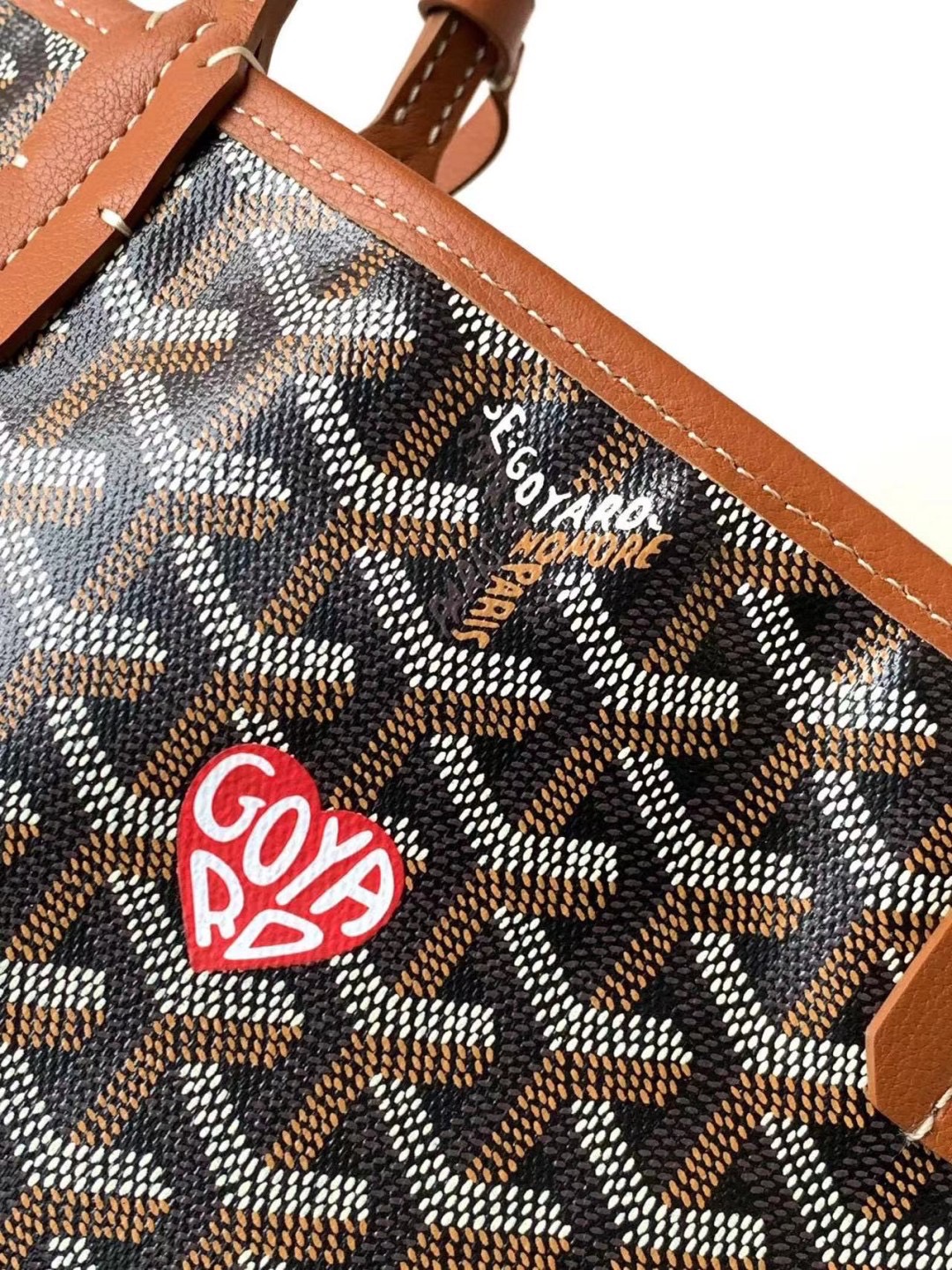GOYARD Anjou Mini Bag Little Heart Shape กระเป๋าทรงโท้ทมินิ หนังแท้สวยเป๊ะ เกรดท็อปออริ สลับแท้ 1:1 เกรดดีสุด ใช้ต่างประเทศได้ ผ่านทุก ตม.