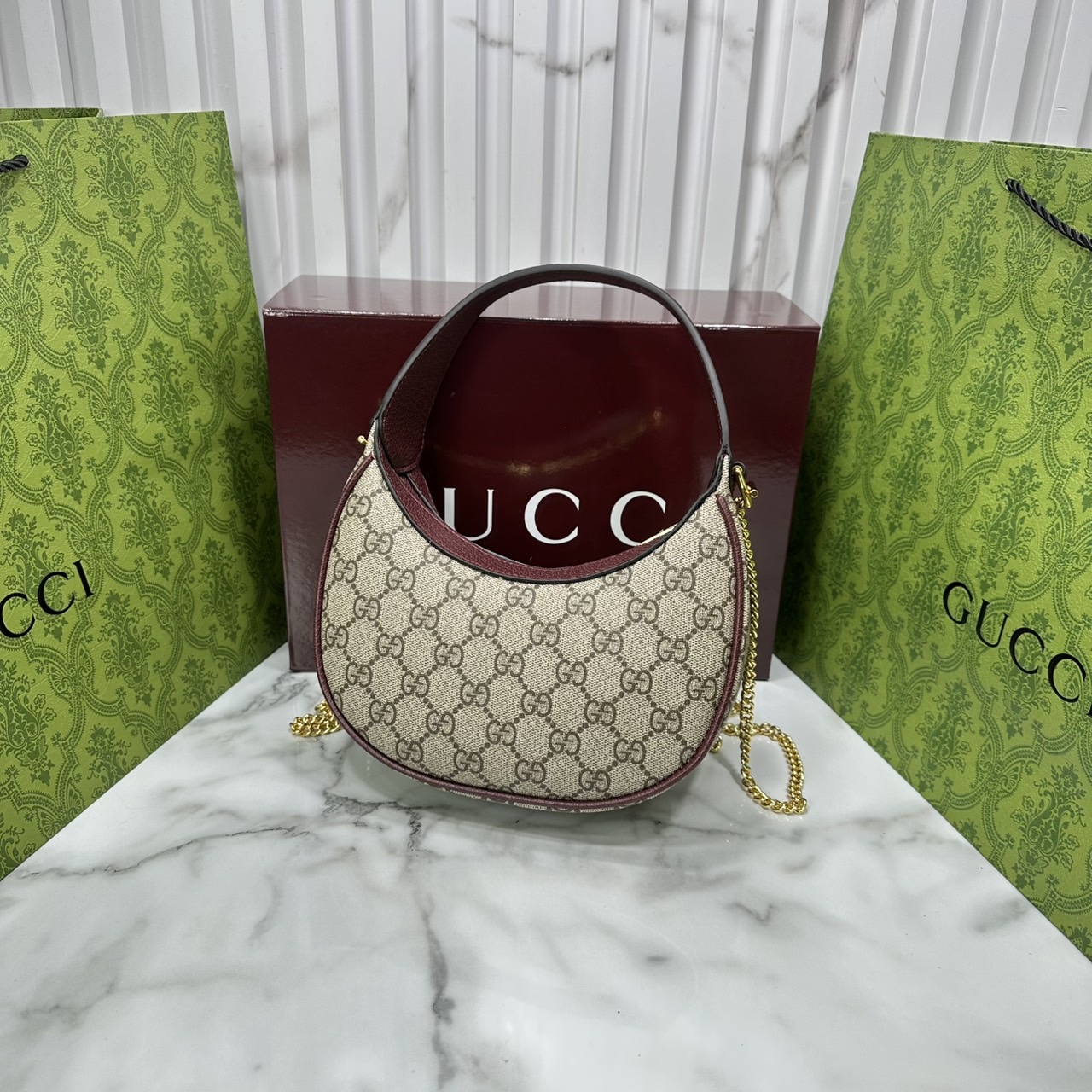 ORI หนังแท้ | Gucci Ophidia small shoulder bag / Gucci Hobo Bag กระเป๋าสะพายทรงโฮโบรูปพระจันทร์ มอบชีวิตชีวาให้กับมรดกของแบรนด์ด้วยแถบ Web