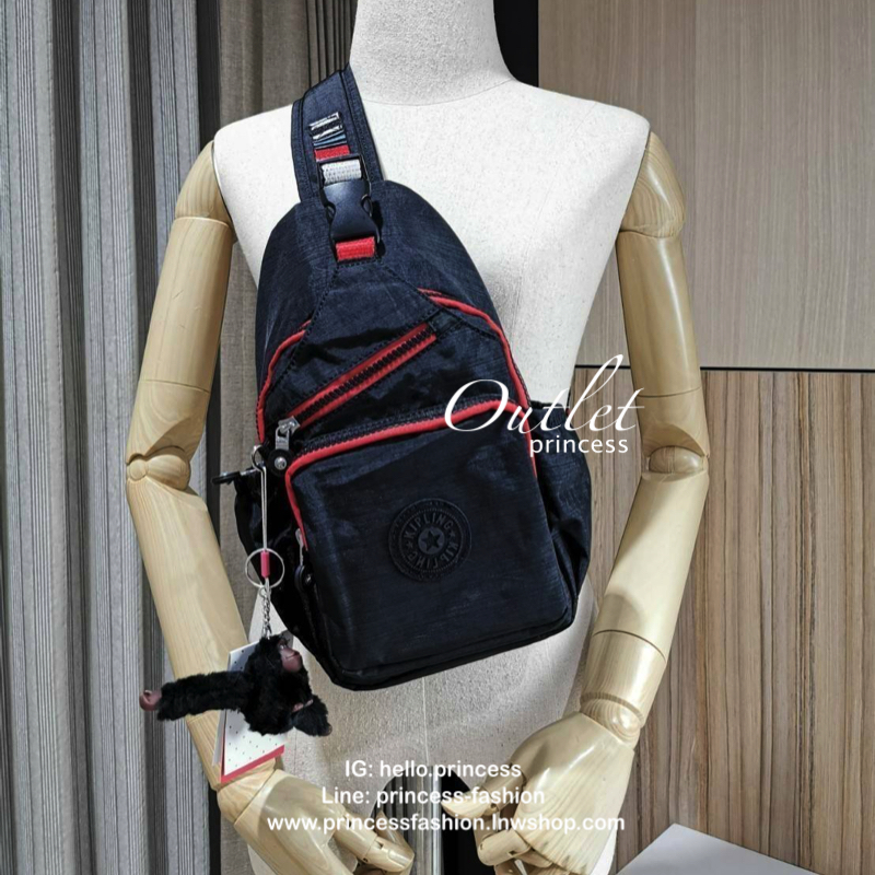 KIPLING ART MINI BACKPACK กระเป๋าสะพายเป้หรือคาดอกวัสดุ Nylon+Polyester100% เปิดปิดด้วยซิปสะดวกใช้ ด้านหน้ามี1ช่องซิป มาพร้อมพวงกุญเเจลิงขนฟูถอดแยกใช้ได้ ดีไซน์สุดฮิตสายสะพายคอลเลคชั่นลาย ART เลื่อนปรับได้ ภายในมีช่องซิป ช่องใส่มือถือ ภาพถ่ายจากสินค้าจริง