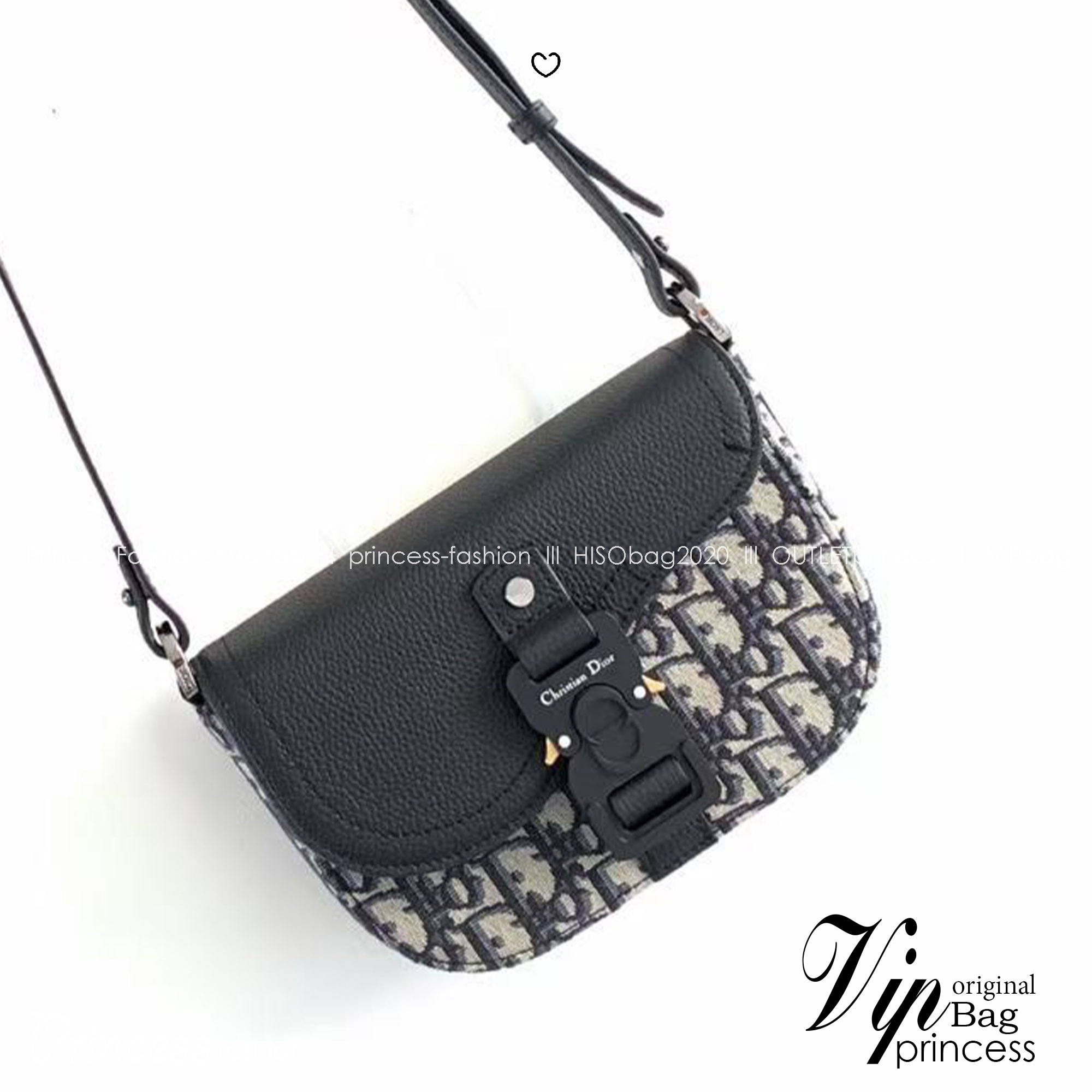 DIOR MINI Saddle Messenger Bag with Flap / Khaki / Black / Oblique Jacquard with Grained Leather กระเป๋าสะพายทรงแมสเซ็นเจอร์ รุ่นยอดนิยมของท่านชาย เกรดท็อปออริ สลับแท้ 1:1