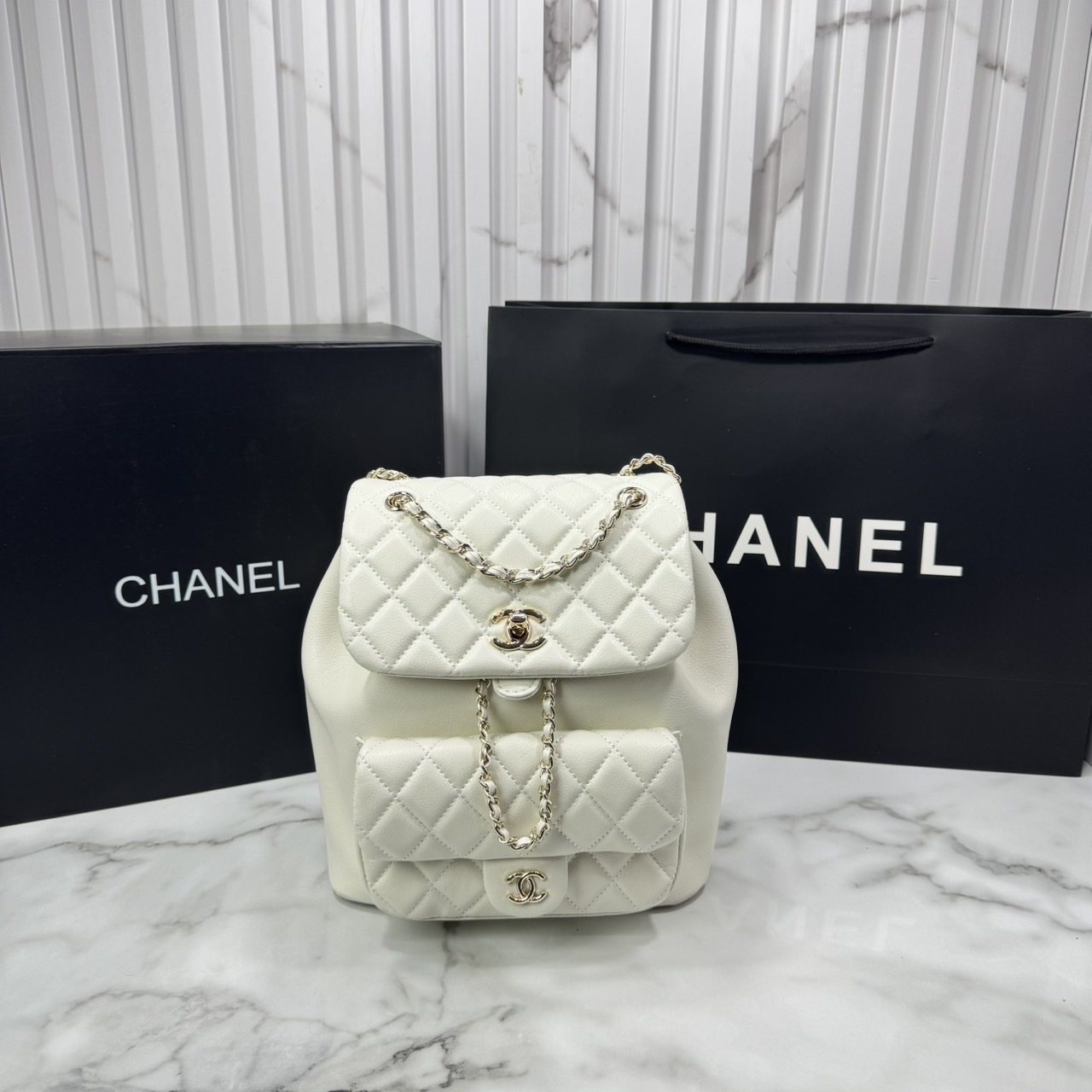 ORI หนังแท้ | Chanel Duma Backpack กระเป๋าเป้ไซส์มินิ น่ารักน่าใช้สุดๆ ไอเท็มยอดฮิต รูปทรงทันสมัย ดีเทลความสวยมากมาย