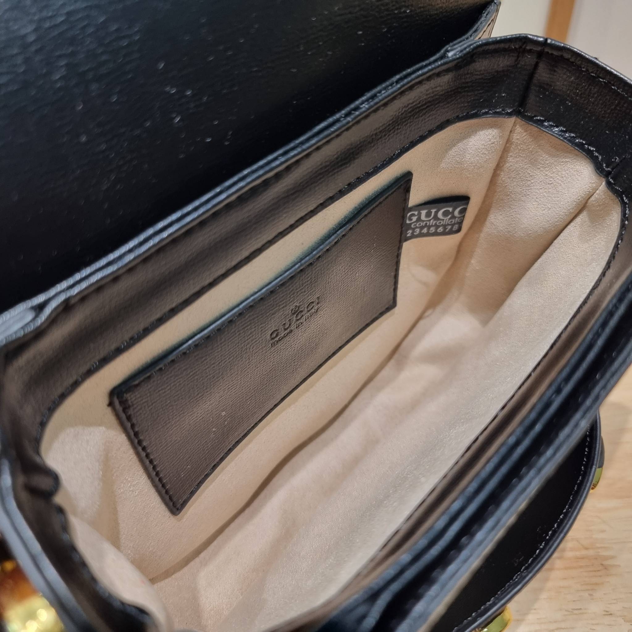 Gucci horsebit 1955 mini rounded bag / GUCCI BAG พร้อมส่ง 2 สี กระเป๋าสะพายไหล่/สะพายข้างทรงคลาสสิค มาในไซส์มินิ กะทัดรัด สวยอยู่ทรง