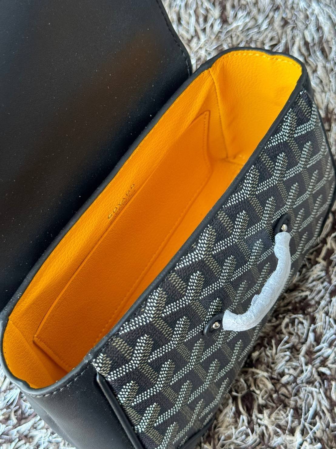 พร้อมส่ง 6 สี Goyard Saigon Souple Mini Bag / Saïgon Bag กระเป๋าถือ/สะพาย เกรดออริ สลับแท้ 1:1 ใช้ต่างประเทศได้