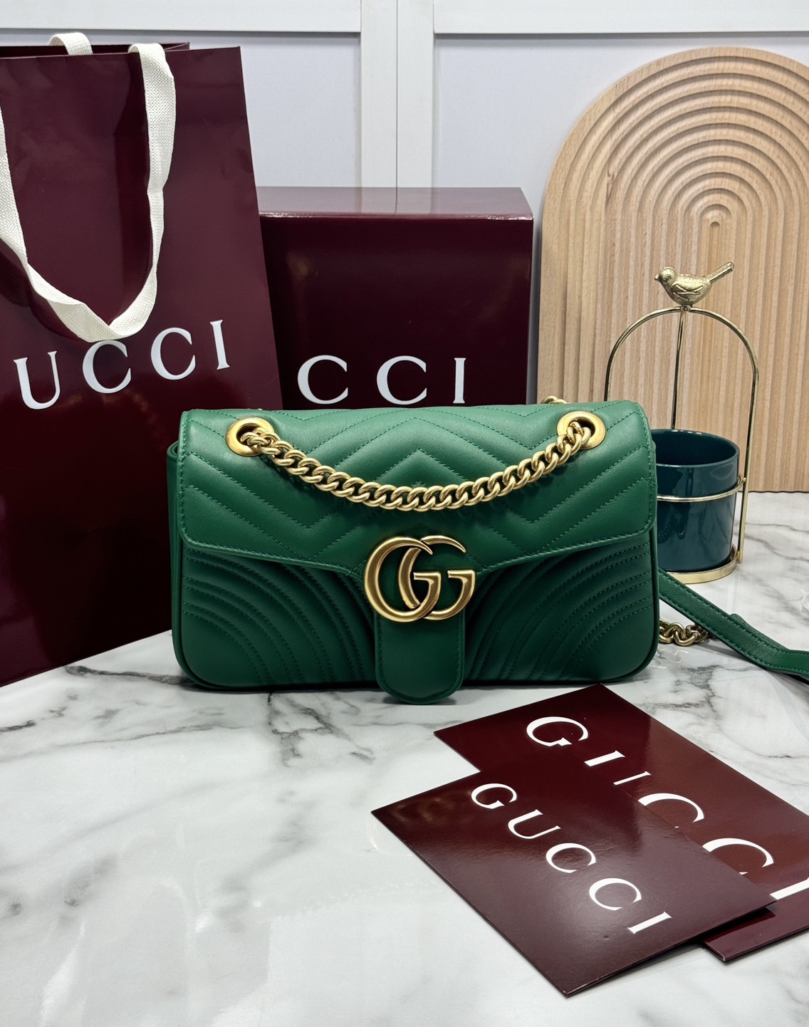 ORI | หนังแท้ GG Marmont small shoulder bag กระเป๋าสะพายข้างรุ่นคลาสสิค ดูแพง อัพลุคได้สบายๆ ด้านหลังดีไซน์รูปหัวใจ