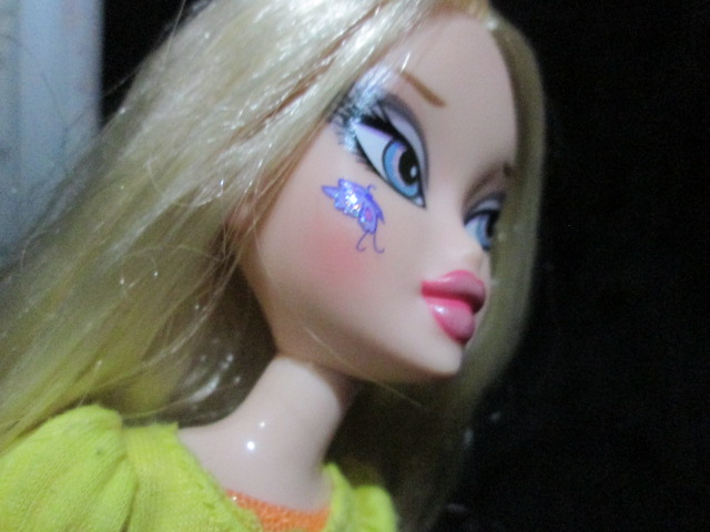 Bratz Fashion Pixiez Cloe ตุ๊กตาบราทซ์มือสองสภาพดี