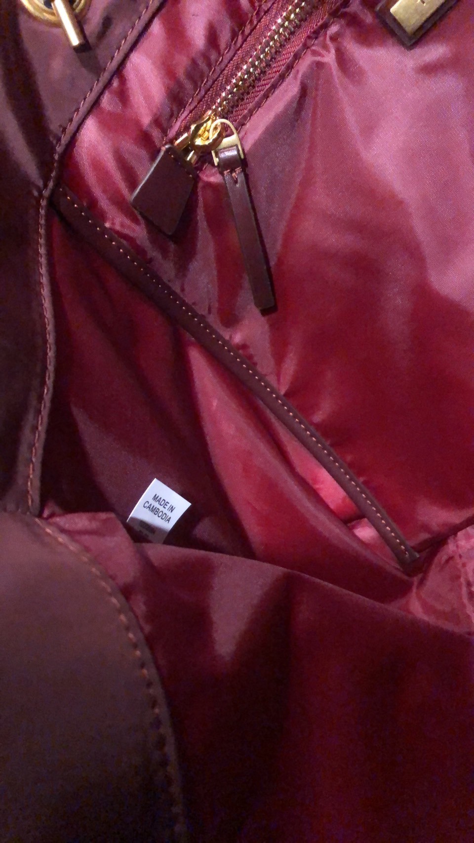 TORY BURCH Ella Chain Tote 32cm / TORY TOTE NYLON BAG พร้อมส่ง 4 สี กระเป๋าสะพายทรงโท้ท จุของได้เต็มที่ น้ำหนักเบา รูปทรงคลาสสิคชวนใช้