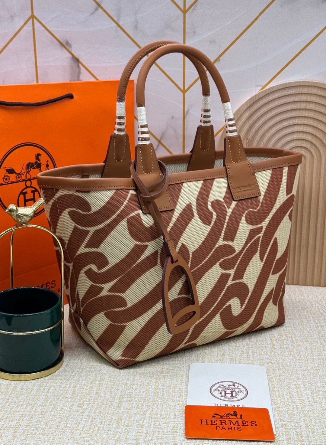 HERMES Steeple Tote Bag / H Steeple canvas tote bag 30cm กระเป๋าทรงโท้ทแคนวาสอย่างดี พิมพ์ลายคมชัด ลายใหม่สวยหรู เกรดออริ สลับแท้