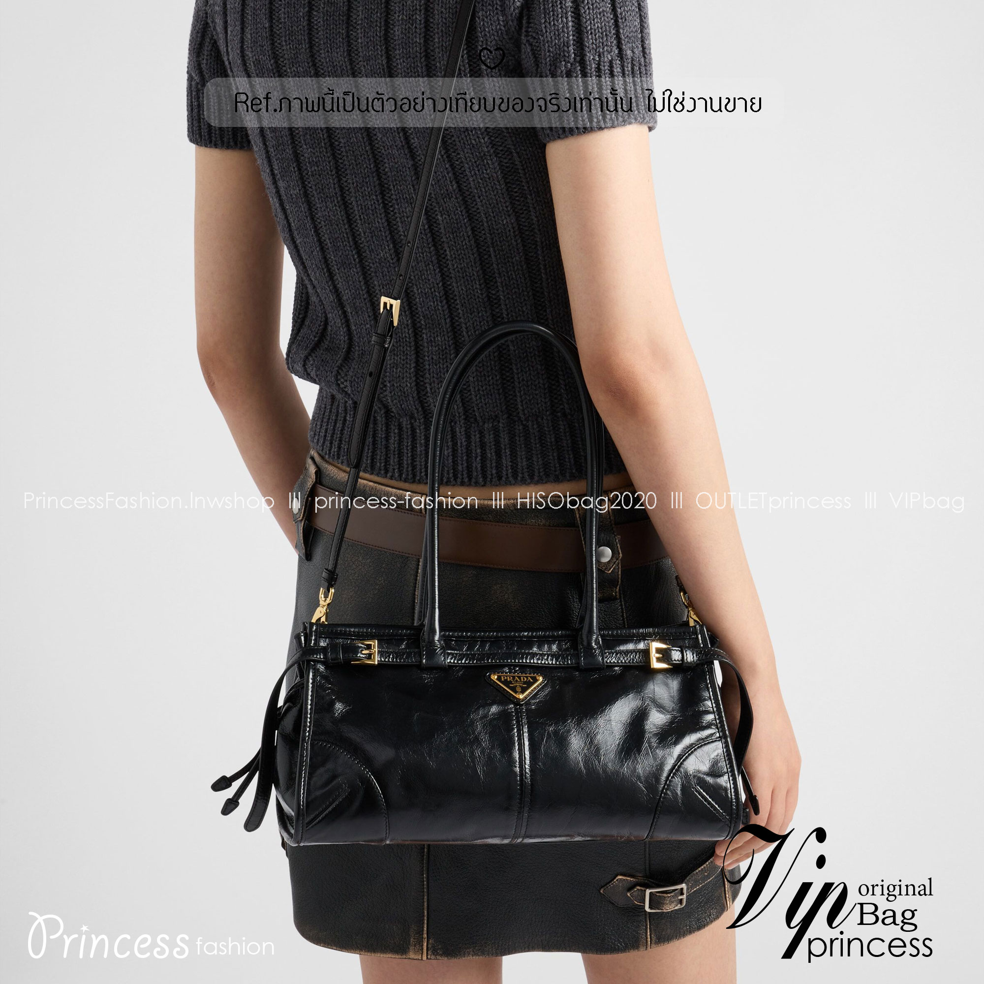 PRADA Leather Bonnie Top-Handle Bag กระเป๋าถือ/สะพายไหล่สุดชิค งานหนังยับสวยเก๋ สวยเด่นเป็นเอกลักษณ์ ดีไซน์คาดหน้าสุดเท่ หูจับยาวในตัวง่ายสะดวกพกพา