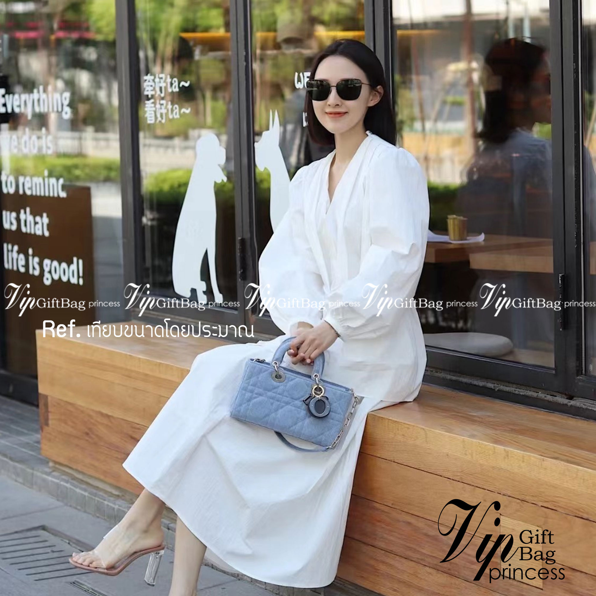 DIOR D-Joy Bag Cannage Denim / Dior Lady Bag กระเป๋าสะพายดิออร์ใบนี้คือราชนิกุลมากแม่ความเลดี้ดิออร์ที่เกินต้าน งานชนช้อปปังสุด ถือสลับแท้ไม่โป๊ะแน่นอน ราคาเบาสุด ภาพถ่ายจากงานจริง สวยเหมือนในรูป พร้อมส่งที่ไทย