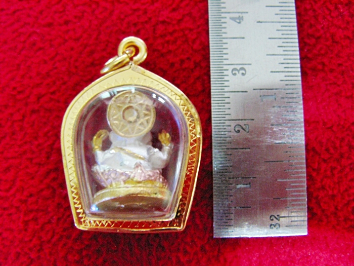 สินค้าเลิกผลิตค่ะ องค์พระพิฆเนศปางรีนาโมจัน คณปติ(ช่วยขจัดหนี้สิน อุปสรรค ทวีทรัพย์)เนื้อสามกษัตริย์เลี่ยมทองไมครอนพร้อมใบคาถาค่ะ