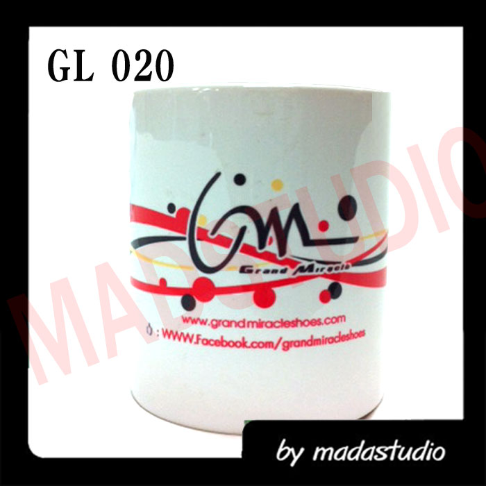 แก้วมัคทรงกระบอกสีขาว ลาย GM รหัส GL020