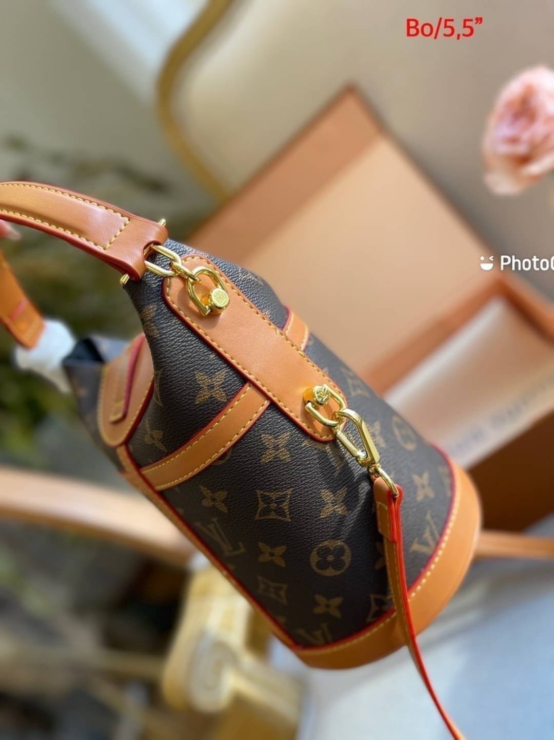 LV DUFFLE MONOGRAM / LV BUCKET BAG กระเป๋าถือทรงบัคเก็ตสุดหรู งานเกรดสวยคุ้มเกินราคา พร้อมสายยาว หรูหรา ขนาดกำลังดี ถือก็สวย สะพายก็เริส