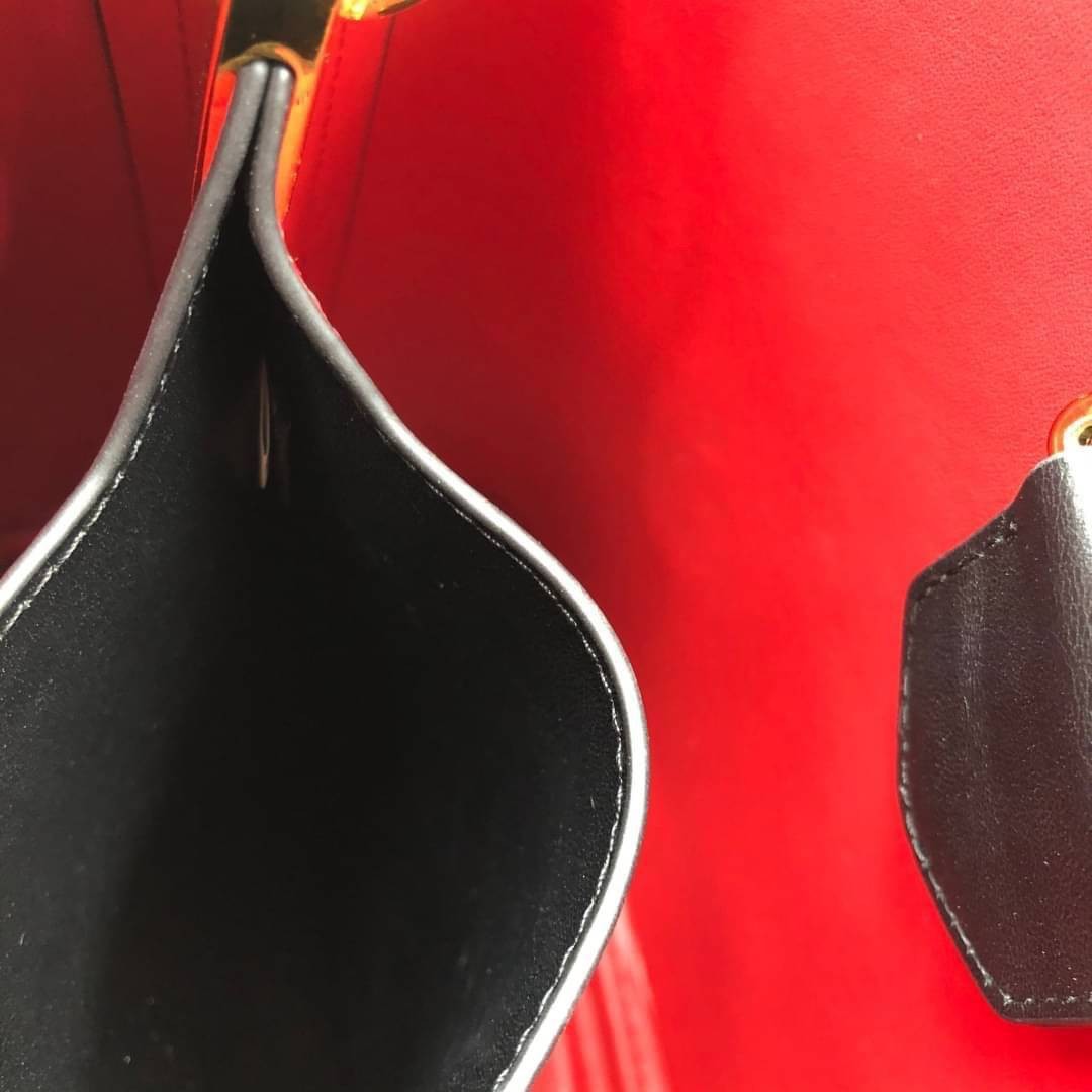 VIP 】หนังแท้ Prada Panier Bag Medium Saffiano Leather พร้อมส่งที่ไทย กระเป๋าสะพายข้างทรงบัคเก็ต จุของได้เยอะมาก เรียบแต่หรู ต้องใบนี้เลยค่าา