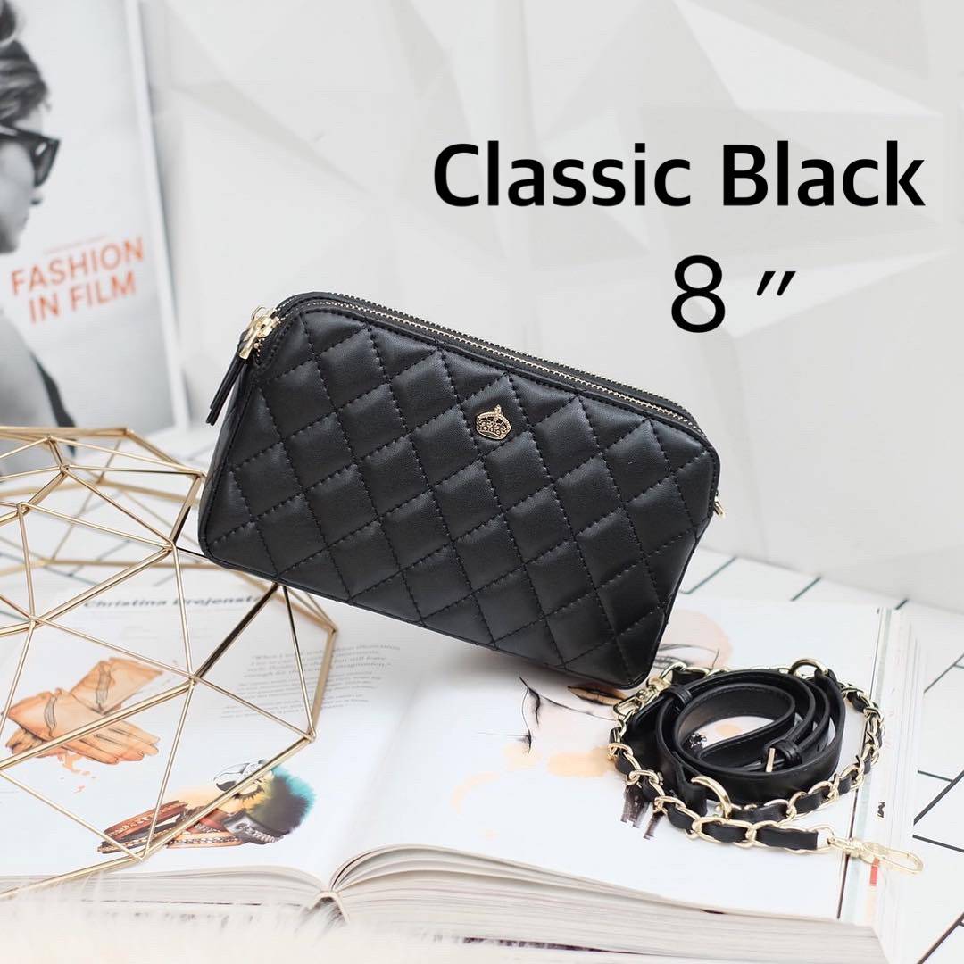 รุ่นขายดี มาเพิ่มแล้วค่า KEEP Carla รุ่นขายดีที่สุด ทรงน่ารักที่สุด รอบนี้หนังลายเรียบตัวใหม่ Microfiber สวย ทน กว่าเดิม 👍ตีตารางขึ้น ฟู นิ่ม สวย ดูแพง สะพายได้ทุกวัน เข้ากับชุดง่ายมาก Must have item !! ❤️#กระเป๋าที่มีสีเดียวไม่เคยพอ Ƕ