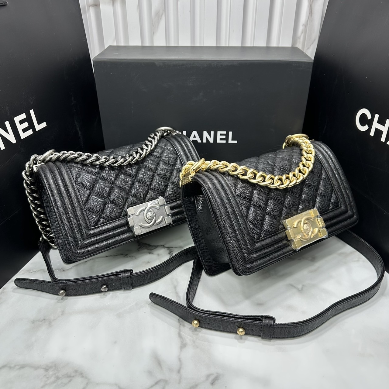 ORI หนังแท้ | CHANEL Boy 20cm shoulder bag กระเป๋าสะพายรุ่นยอดนิยม หรูหราระดับตำนาน สวยงามเหนือกาลเวลา