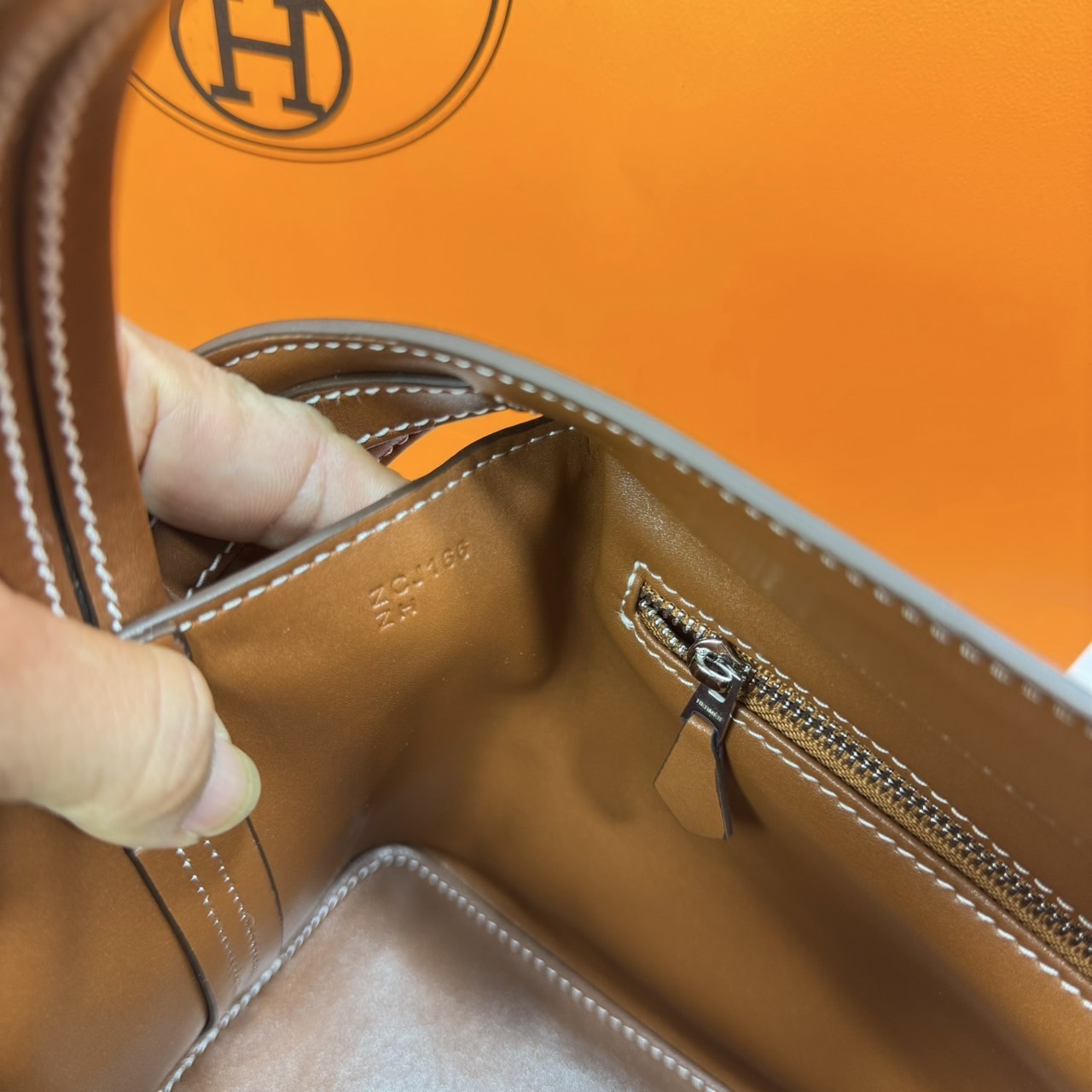 ORI หนังแท้ | Hermes Medor Bag กระเป๋าสะพายดีไซน์ใหม่ แบรนด์หรูระดับไฮคลาส หรูหรา ลัคชู