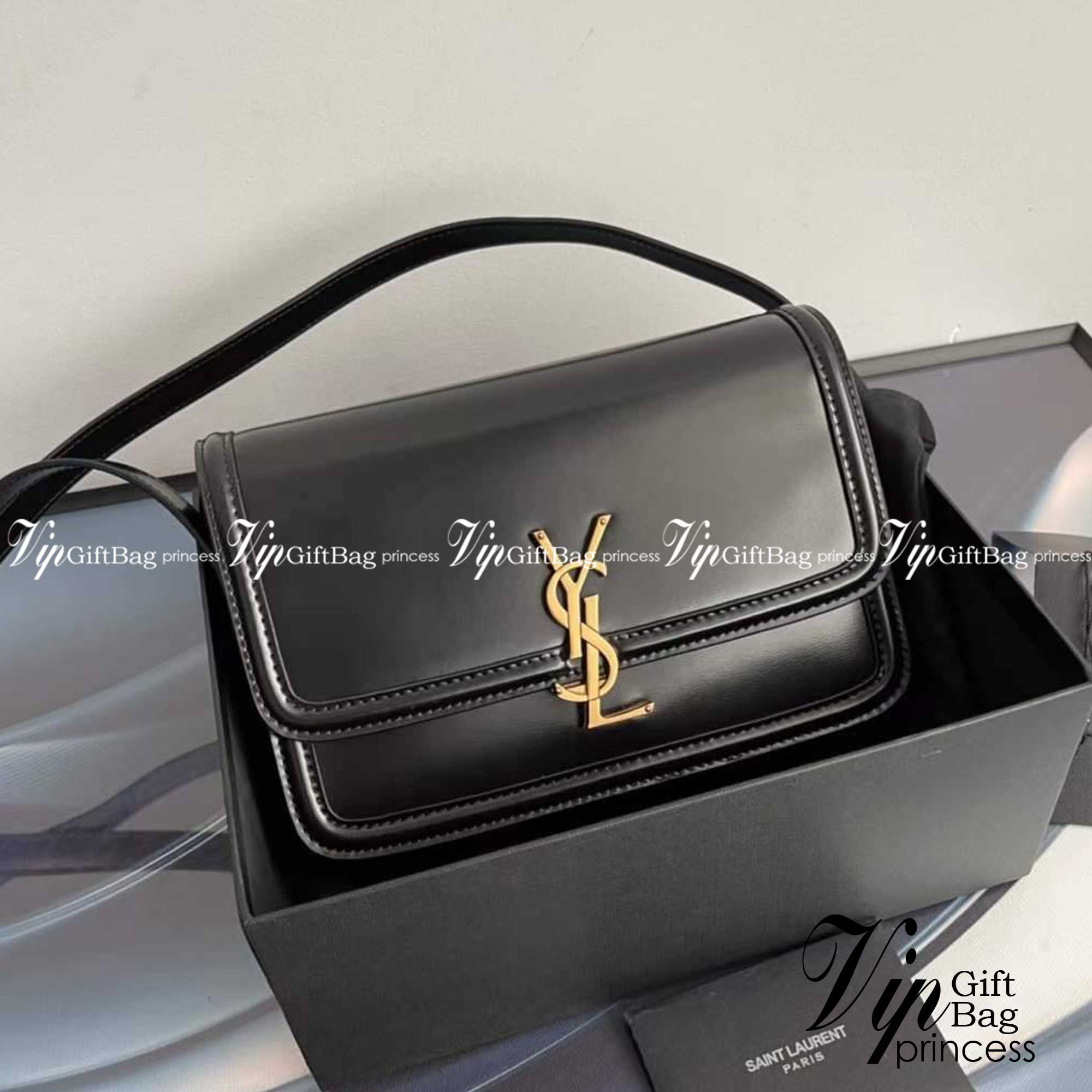 YSL Solferino medium crossbody bag คอลเล็คชั่นน้องโรเซ่ ROSE BLACKPINK ที่สุดแห่งความคลาสสิก เกรดออริจินอล หนังสวยมาก กระเป๋าสะพายรุ่นที่สาวๆ ทุกคนควรมีติดตู้ ภาพถ่ายจากงานขายจริง สวยตามรูป ไม่ผิดหวังค่ะ