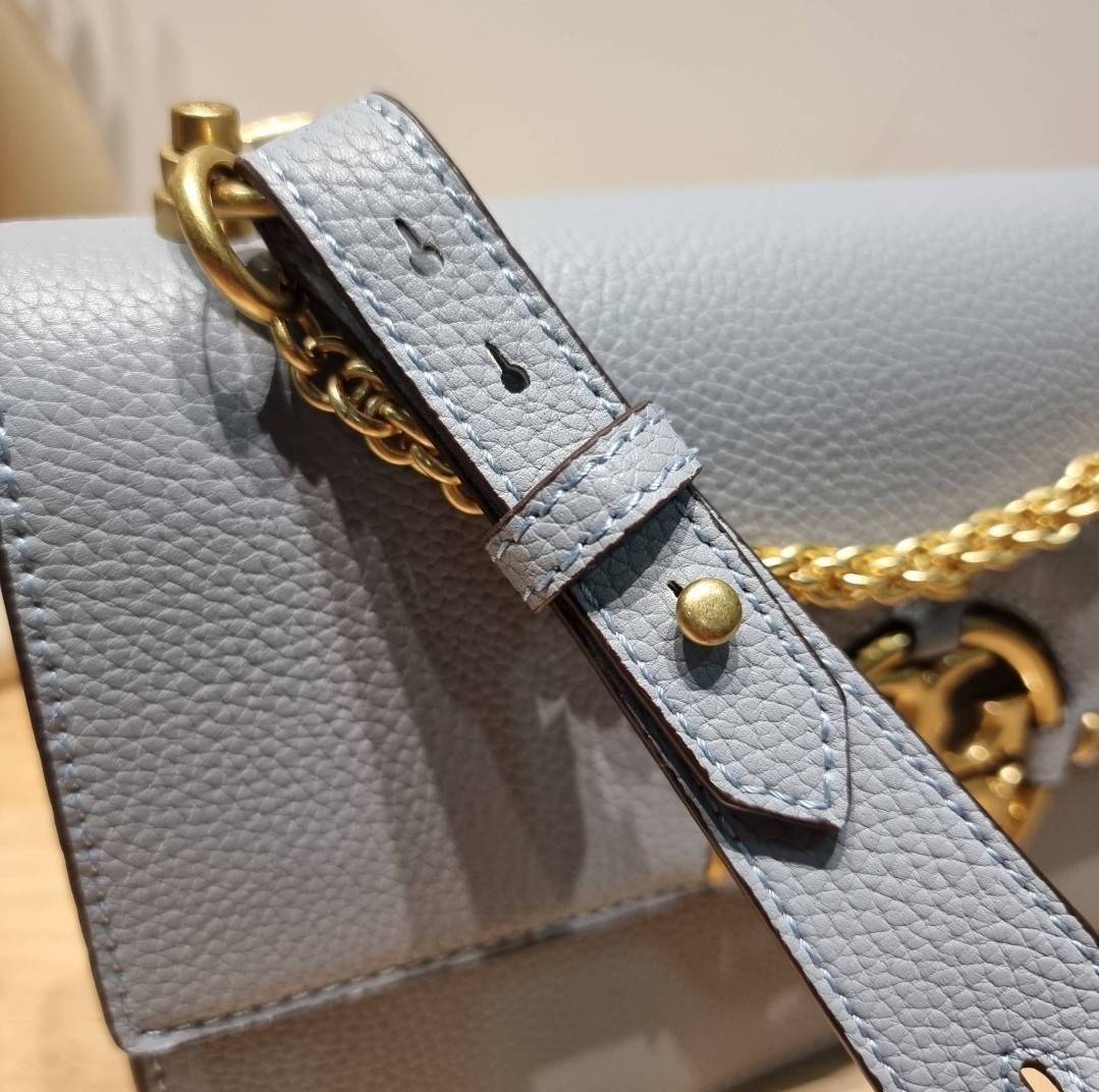 TORY BURCH MILLER SHOULDER BAG / Tory Burch Bag รุ่นยอดนิยม รุ่นหายาก รุ่นที่สาวๆตามหา ใบนี้เลย!! สวยหรู ผู้ดีทุกสี