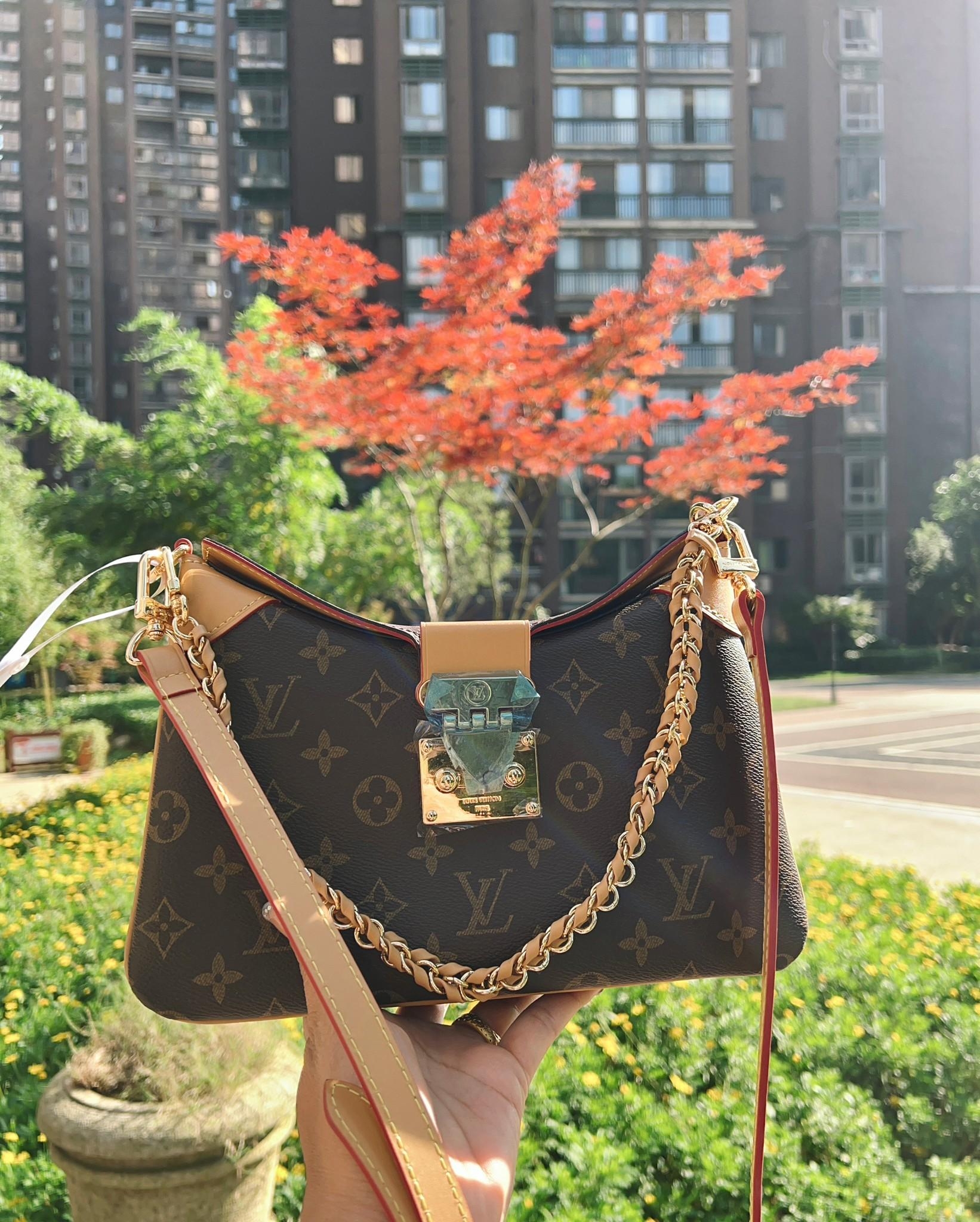 LV Twinny Monogram Reverse coated Bag กระเป๋าสะพายรุ่นใหม่ สวยหรู ดูดีมาก เกรดออริ
