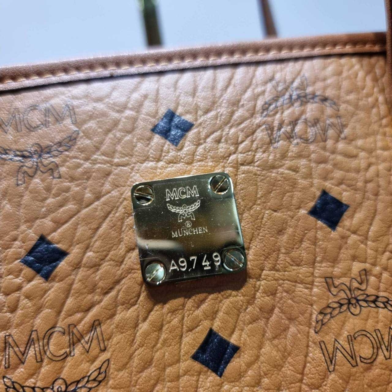 M.C.M MEDIUM TONI SHOPPER กระเป๋าทรงโท้ทใบใหญ่จุใจ เกรดท็อปออริ 1:1 สลับแท้ ใช้งานต่างประเทศได้