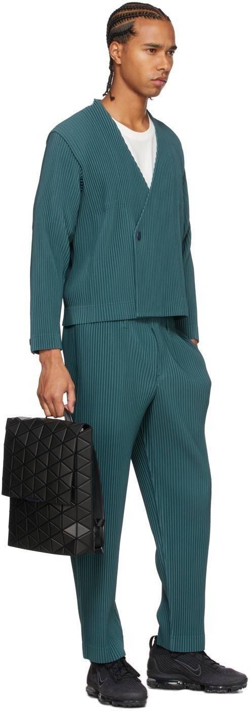 BAO BAO ISSEY MIYAKE Flap Backpacks กระเป๋าสะพายหลังรูปแบบใหม่จะเปิดตัว โดดเด่นด้วยฝาพับรูปสี่เหลี่ยมผืนผ้าที่เปิดและปิดได้ง่าย และรูปทรงแบบมินิมอล เป้สะพายหลังใช้งานได้ดีมาก