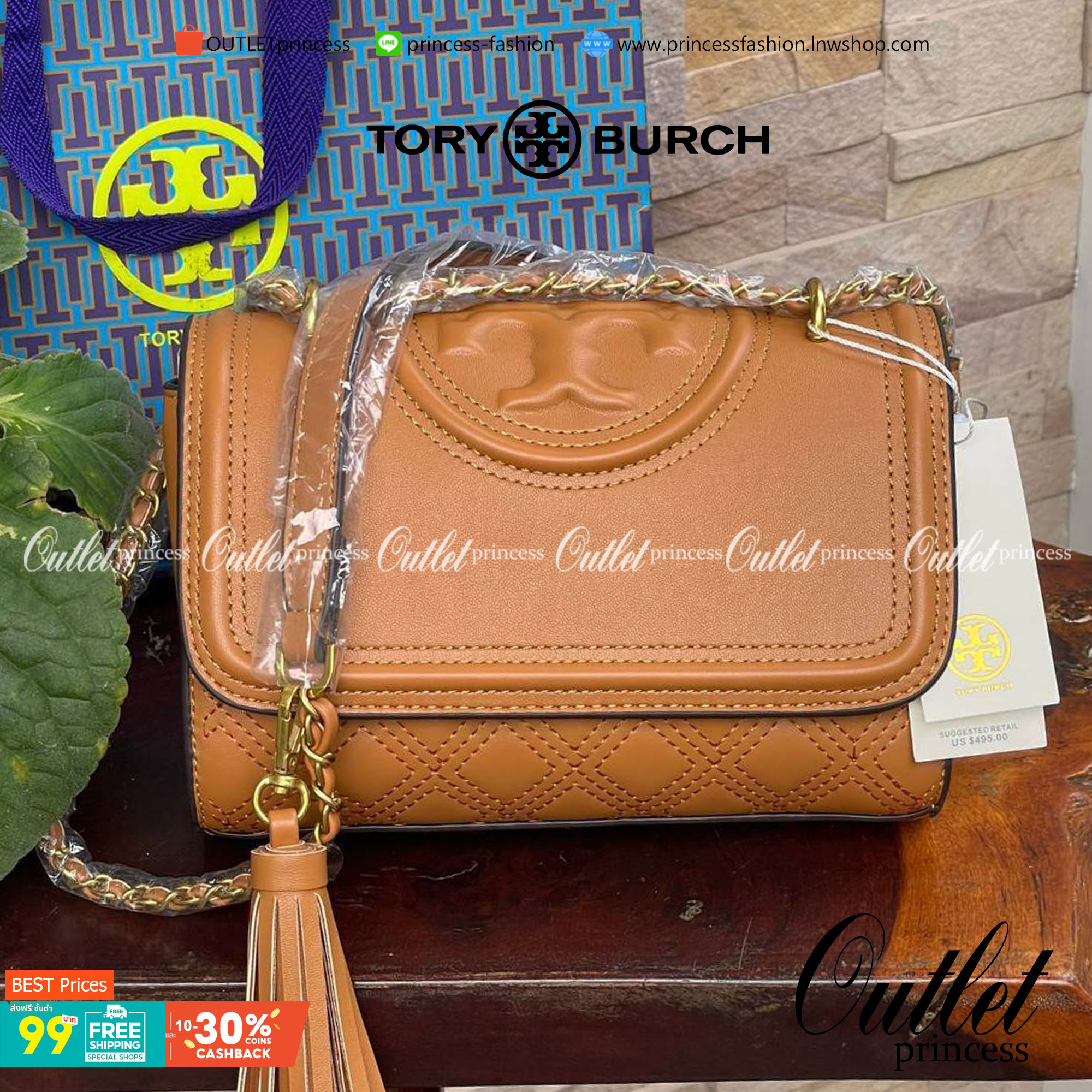 TORY BURCH Fleming Convertible Shoulder Bag ดีไซน์น่ารัก ดูแพงไม่เป็นรองใคร ใช้ได้ทั้งทั่วไปและออกงาน สาว ๆ คนไหนที่กำลังมองหากระเป๋าสะพายไหล่น่ารัก ๆ สักใบที่มีดีไซน์โดดเด่น สะดุดตาล่ะก็ไม่ควรพลาดกับ Collection นี้เลยค่ะ เพราะ Fleming นั้นเป็นรุ่นที่เรีย