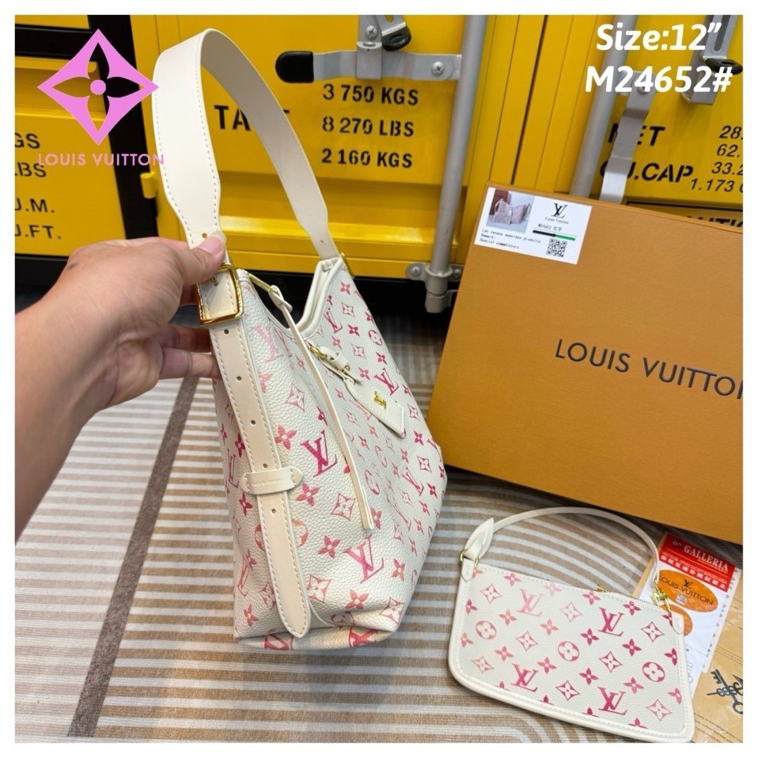 LV CarryAll PM Monogram Print Pink Gradient “watercolor” กระเป๋าสะพายทรงโท้ทรุ่นลิมิเต็ด โทนสีชมพูหวานต้อนรับเดือนแห่งความรัก พิมพ์ลายโมโนแกรมแบบไล่สีสไตส์สีน้ำ