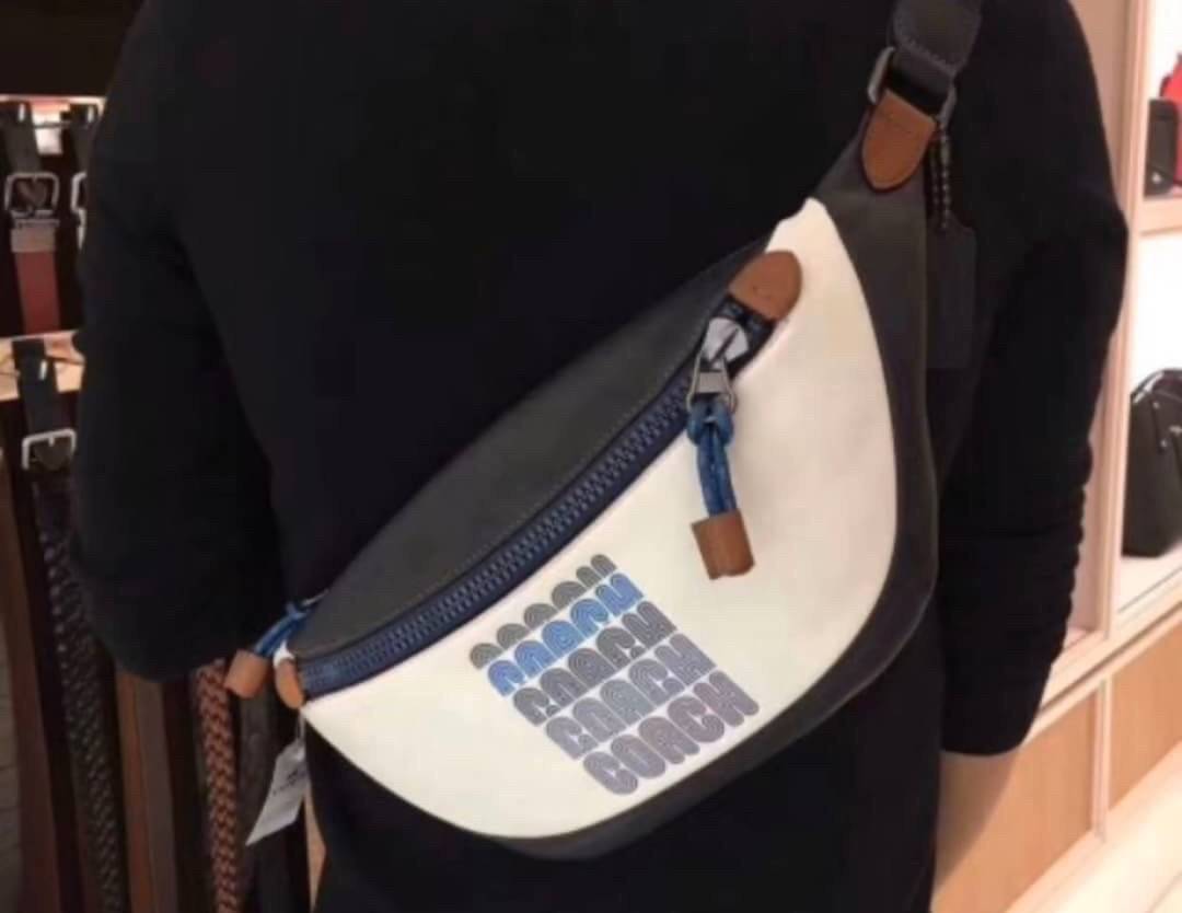 Coach F84711 Warren Mini Belt Bag In Signature Canvas กระเป๋าคาดอก คาดเอว ขนาดกำลังดี ใช้งานง่าย ใช้ได้ทั้งหญิงและชาย