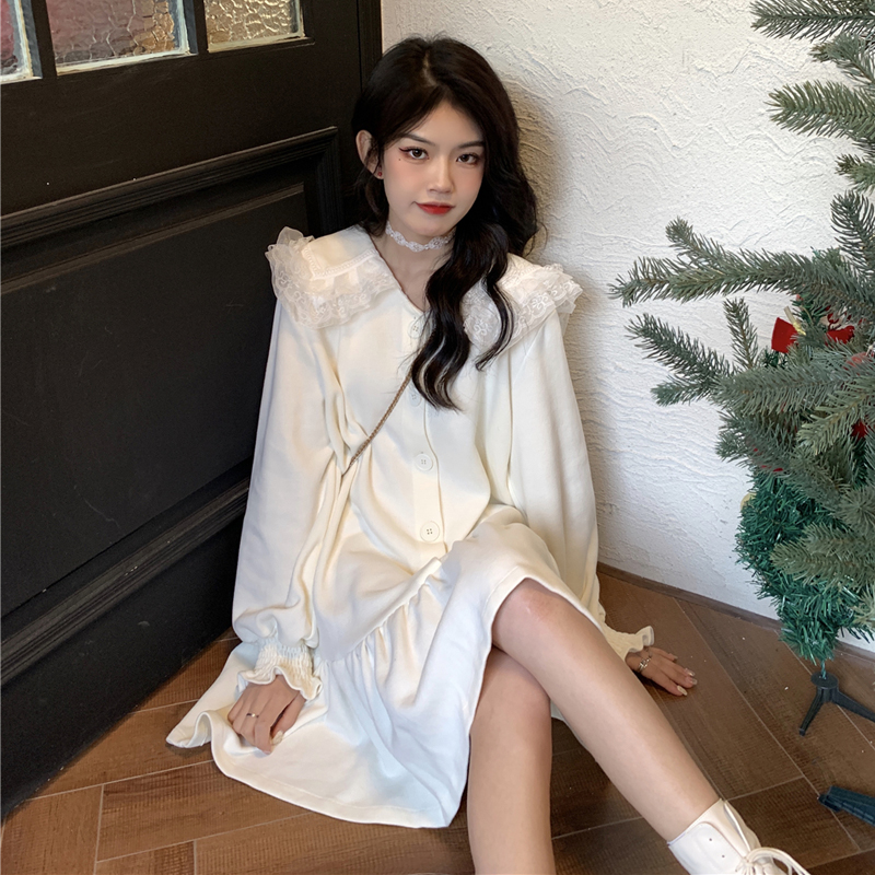 พร้อมส่ง 🍞 Pun dress เดรสแขนยาวแต่งระบาย (IN36754)
