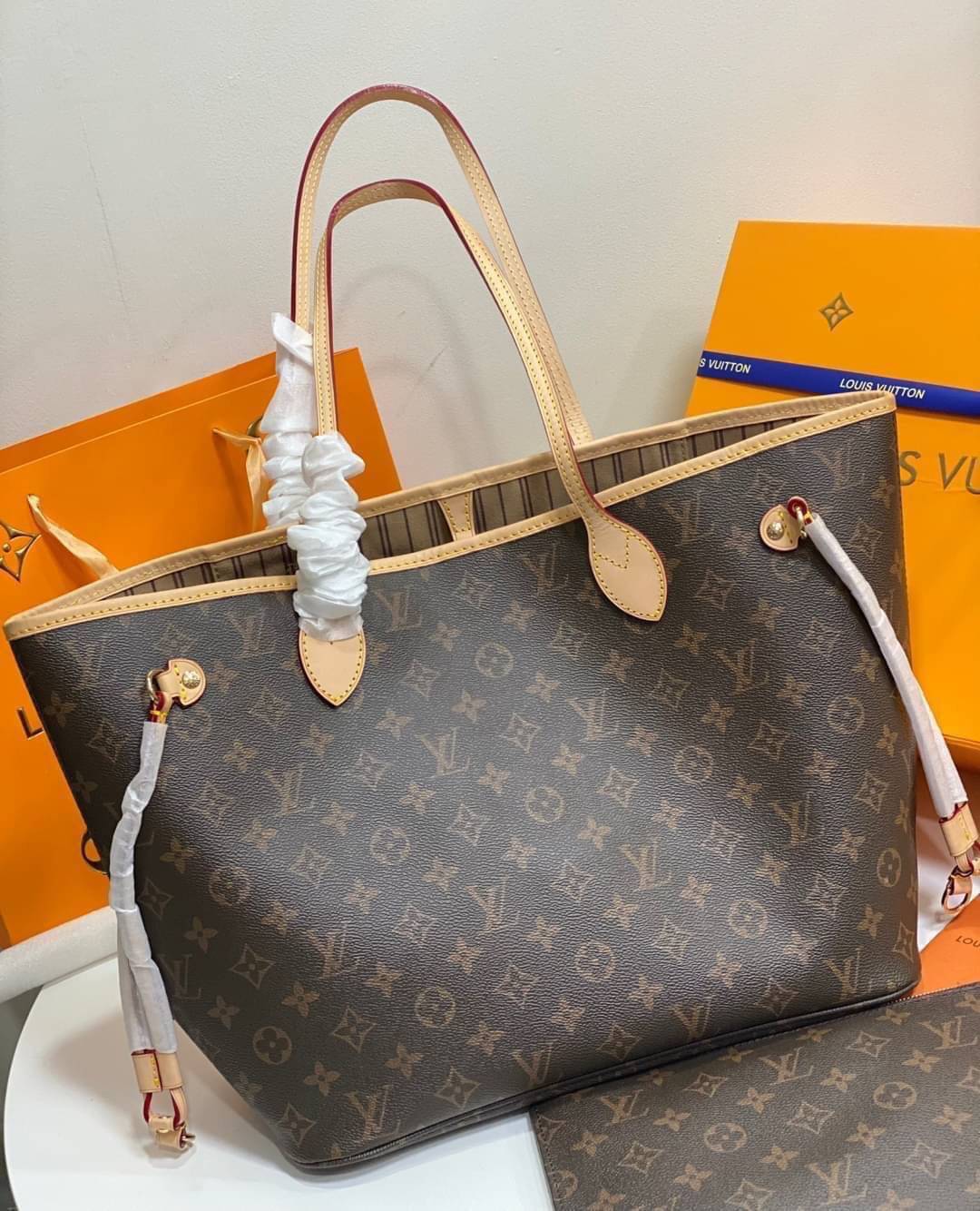LV Neverfull MM เกรดออริจินอล พร้อมส่งที่ไทย ภาพสินค้าถ่ายจากงานขายจริง ใช้งานต่างประเทศได้