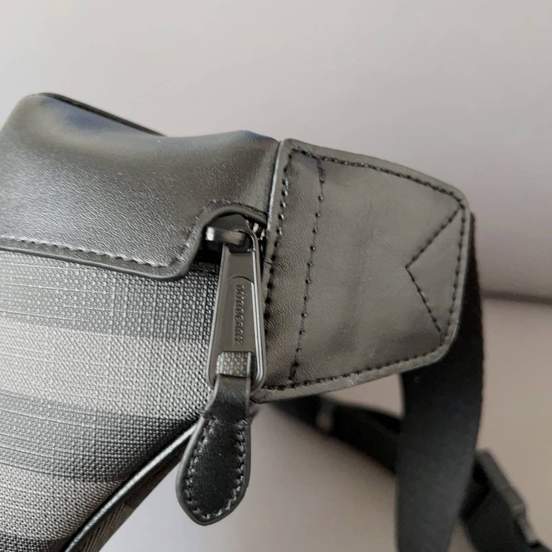 Burberry Sonny Plaid Leather Belt Bag / BURBERRY FRAGRANCES BELT BAG คาดเอว คาดอกแบบ UNISEX ใช้ได้ทุกเพศ ลายวินเทจตามแบบฉบับของแบรนด์