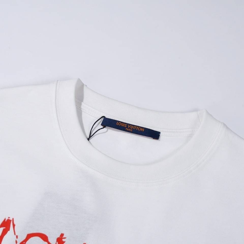 Louis Vuitton T-Shirt / LV T-Shirts เสื้อยืดแบรนด์เนม เสื้อแบรนด์หรู เกรดออริจินอล สลับแท้ ภาพถ่ายจากงานจริง ใช้งานต่างประเทศได้