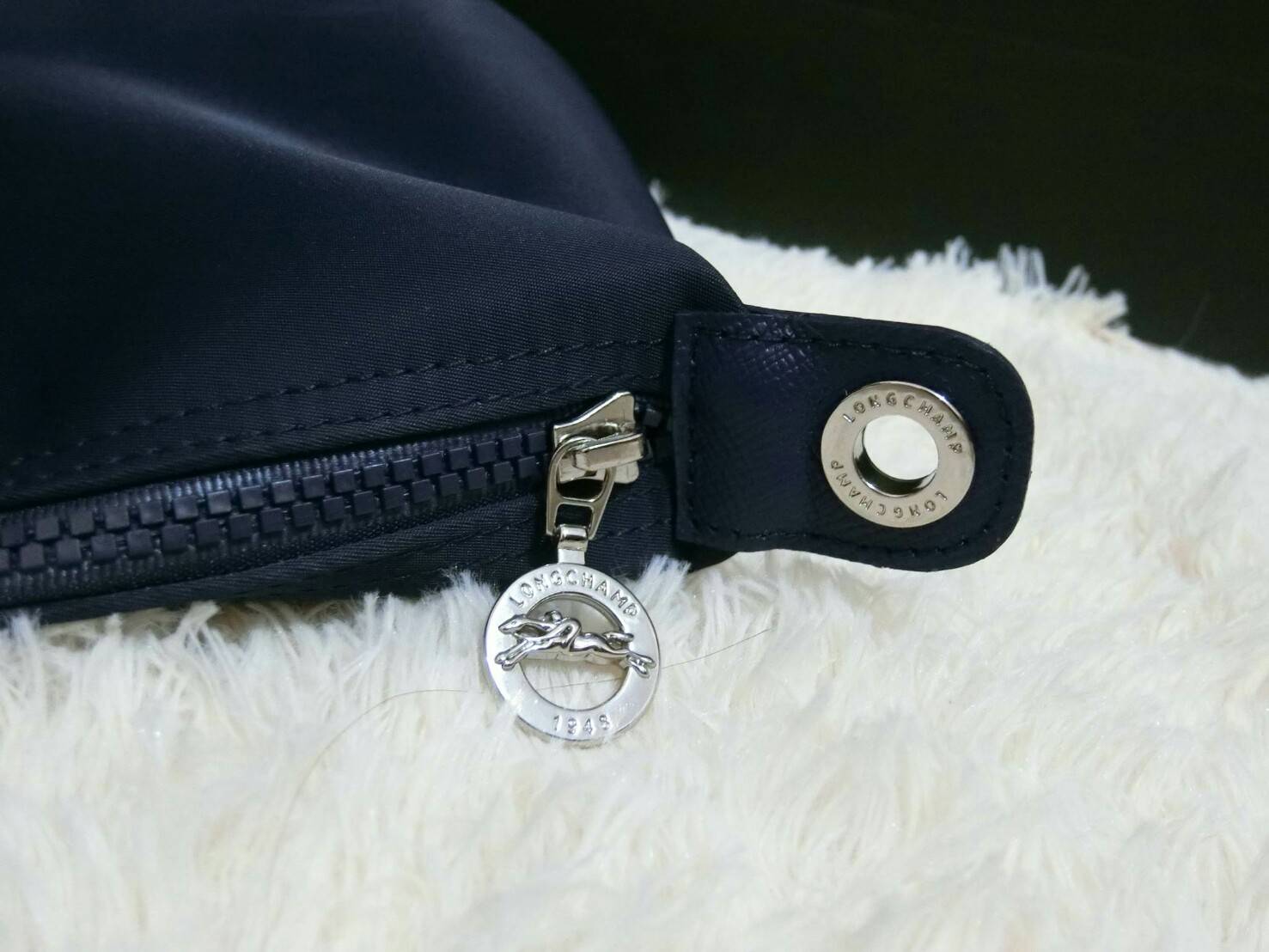 Longchamp Le Pliage Neo Size M สินค้าใหม่ ของแท้เท่านั้น!!เป็นล็อตผลิตเกินออเดอร์จากโรงงาน มาพร้อมการ์ด/ถุงผ้าแบรนด์/ถุงกระดาษแบรนด์