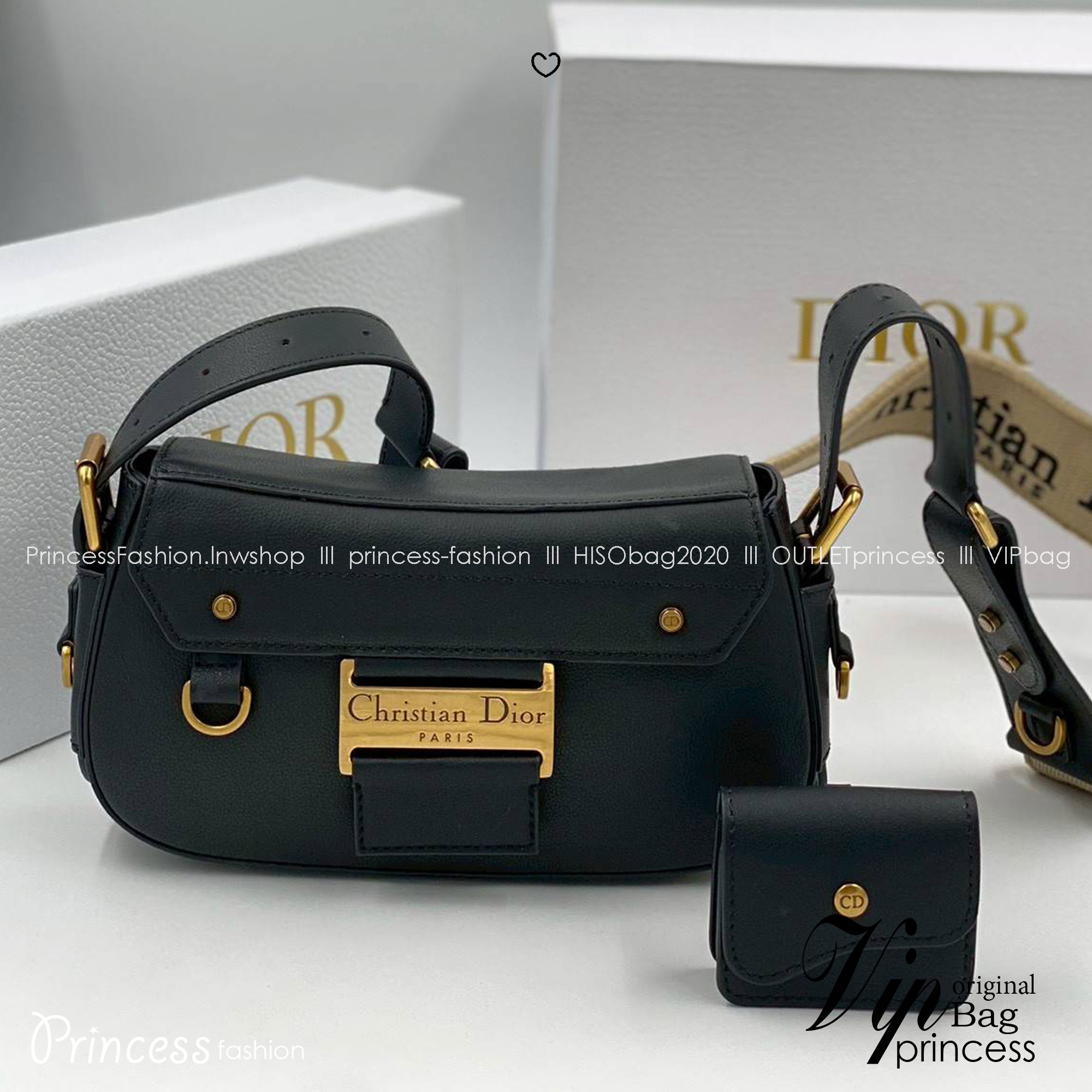 ORI หนังแท้ | DIOR Small Streetchic Bag Black Vintage Smooth Leather กระเป๋าสะพายนิยามใหม่ของดีไซน์อันเป็นเอกลักษณ์ ฝาพับแบบแม่เหล็กสีทองโบราณสลักลาย Christian Dior Paris และห่วง D-ring ทันสมัย