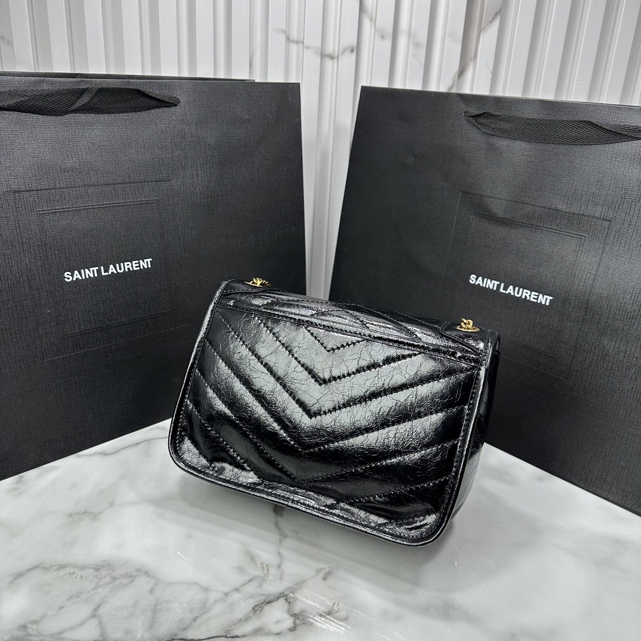 Small YSL Niki shoulder bag 9" กระเป๋าสะพายทรงคลาสสิค รุ่นยอดนิยมของแบรนด์ที่ใครๆก็ต้องมีใช้ ดีไซน์เรียบหรู 🧡เกรดออริ ใช้งานต่างประเทศได้