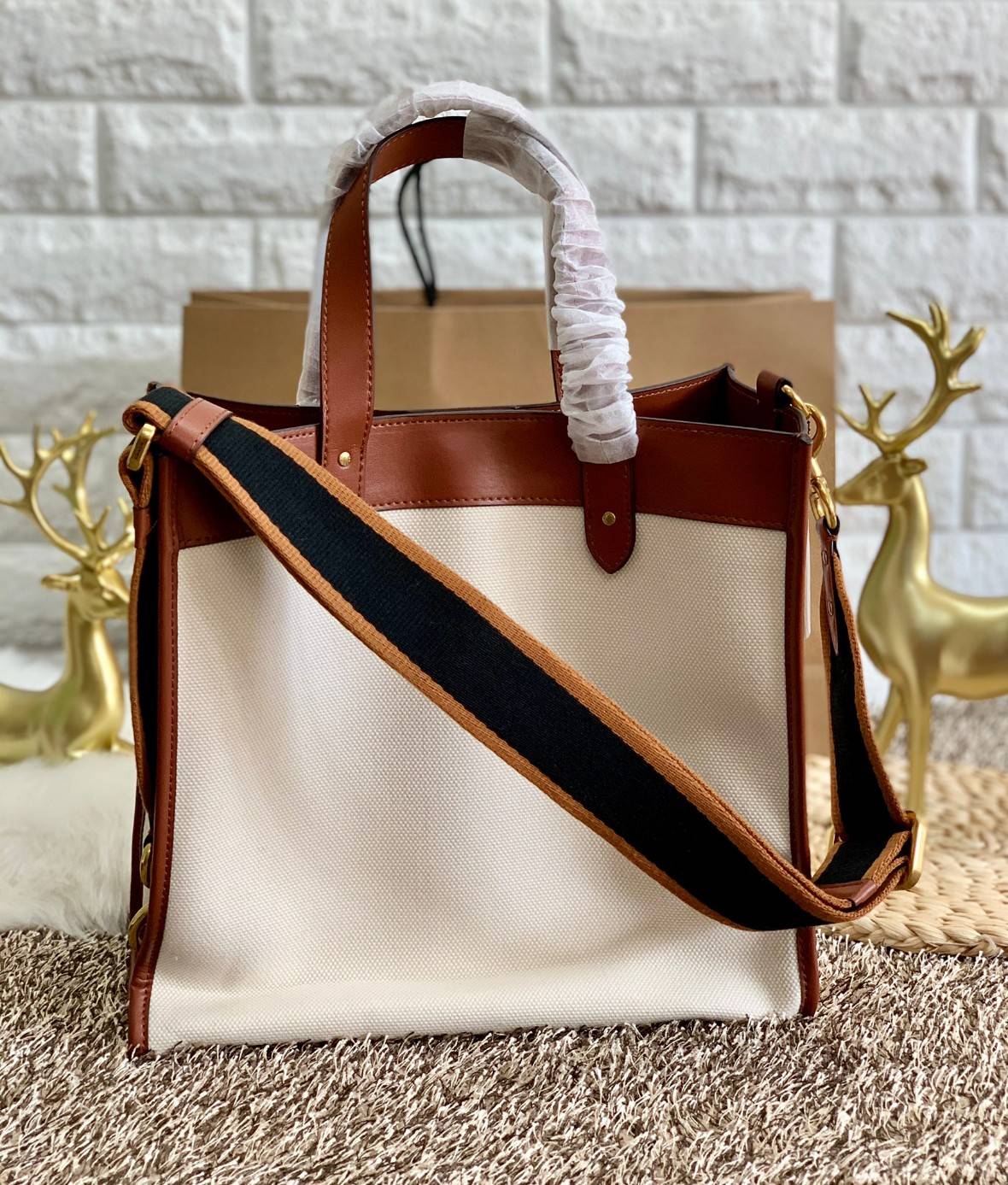 COACH Garden Embroidery women's square tote bag LIMITED EDITION COACH X HBC COLLECTION