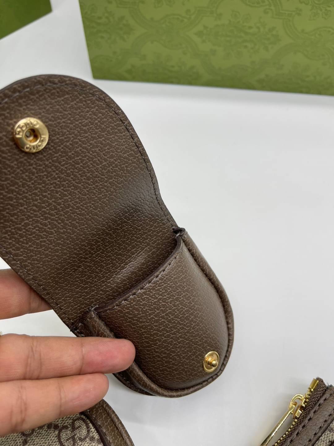 GUCCI Mini belt bag with round Interlocking G / Gucci Belt Bag เกรดออริจินอล กระเป๋าคาดเอว คาดอก เข้าเซ็ท 3 ใบ สุดคุ้ม รูปทรงเรขาคณิตนำเสนอใหม่อีกครั้งในคอลเล็กชั่น Gucci Love Parade