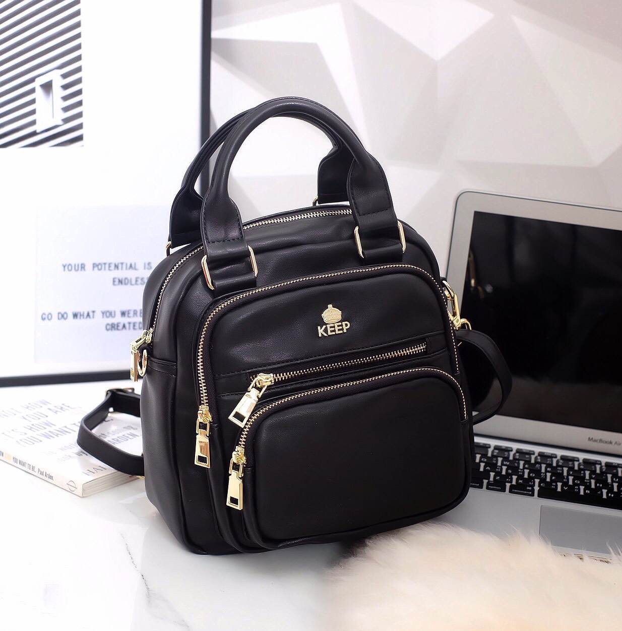 New arrival • KEEP Veeva Backpack • 🎒👟กระเป๋าเป้หนังแกะสังเคราะห์ นิ่มๆ ปรับ ถือ/สะพายได้หลากหลายการใช้งานคะ 👑กระเป๋าเป้สวยๆ 3in1 ปรับการใช้งานได้หลากหลายรูปแบบ ใบนี้ ร้านแนะนำเลยคะ ตัวกระเป๋าเป็นหนังแกะสังเคราะห์ นิ่มมาก น่ำหนักเบ