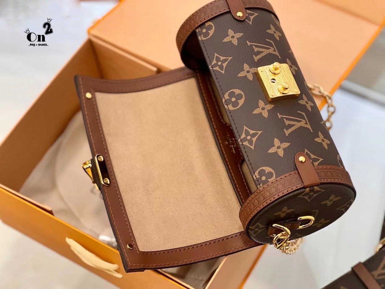 LV PAPILLON TRUNK Monogram coated canvas กระเป๋าสะพายทรงหมอน งานเปิดหน้าหนังลายโมโนแกรม อะไหล่ปั้มทุกจุด เกรดงานสวยเกินราคา ภาพสินค้าถ่ายจากงานขายจริง ใช้งานต่างประเทศได้