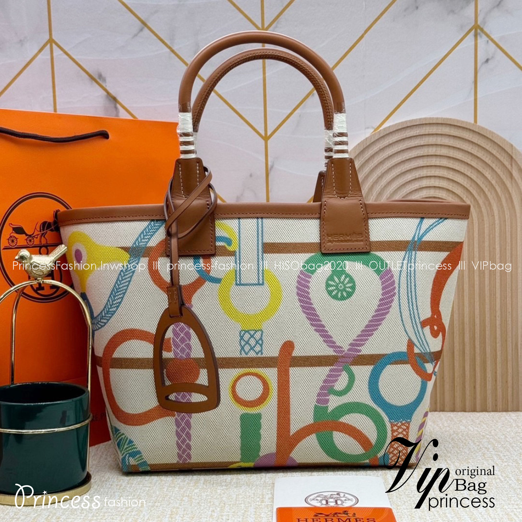 HERMES Steeple Tote Bag / H Steeple canvas tote bag 30cm กระเป๋าทรงโท้ทแคนวาสอย่างดี พิมพ์ลายคมชัด ลายใหม่สวยหรู เกรดออริ สลับแท้