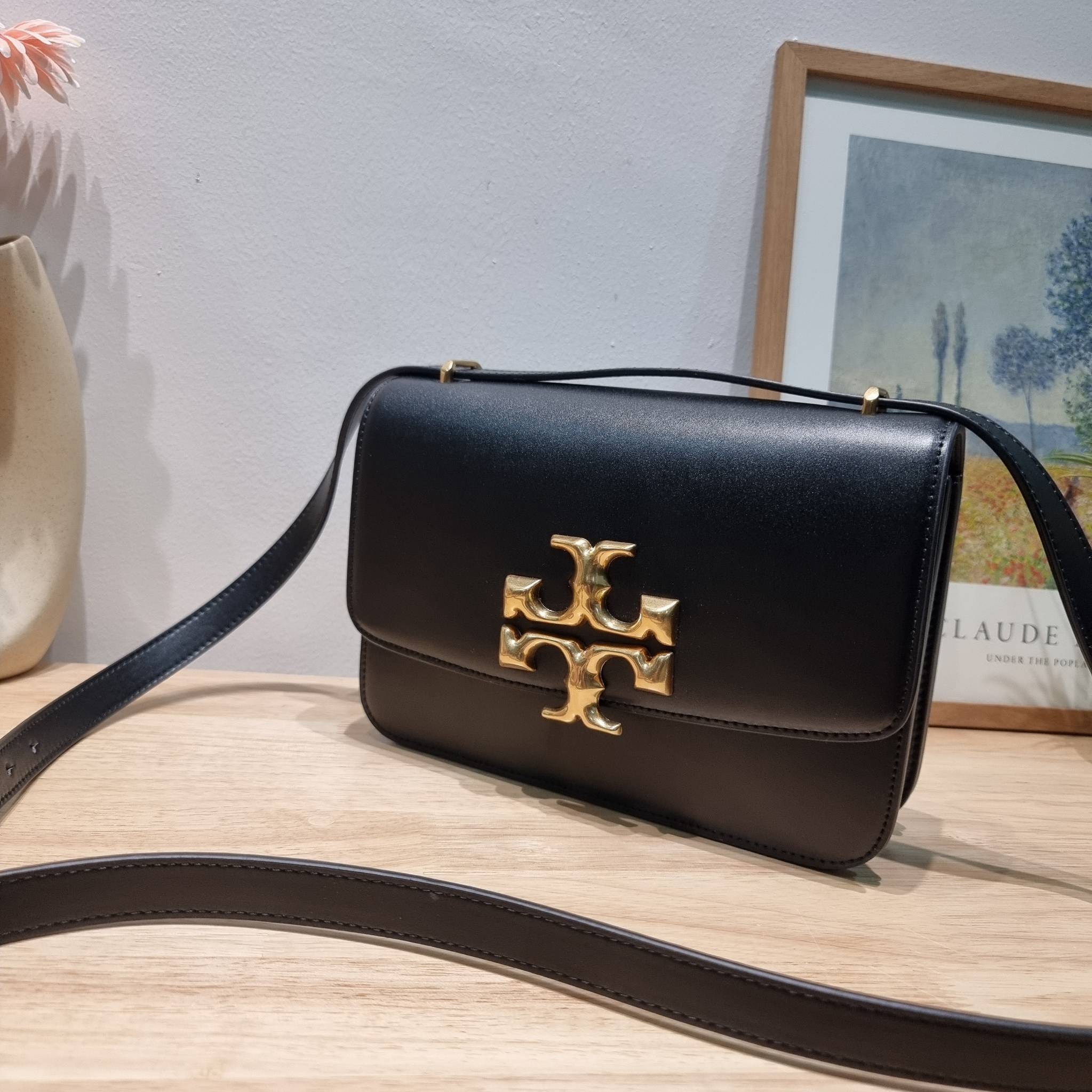 Tory Burch Bag / TORY BURCH ELEANOR CONVERTIBLE SHOULDER BAG รุ่นยอดนิยม กับไซส์ใหม่ ใหญ่จุคุ้ม! กระเป๋าสะพายข้าง ดีไซน์อยู่ทรง เรียบหรู! ผู้ดีกว่าใคร