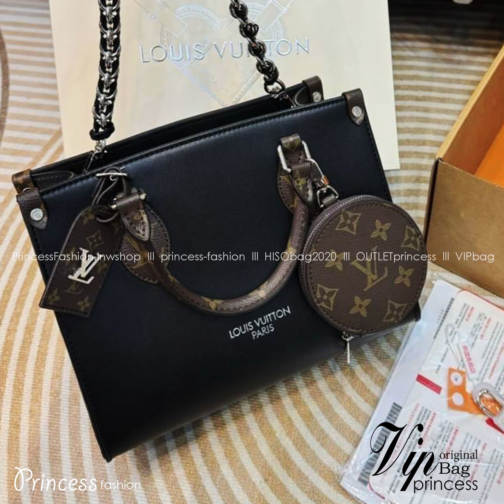 LV Onthego Leather Tote Bag กระเป๋าทรงโท้ทดีไซน์ใหม่ สีดำสุดคลาสสิก พร้อมสายสะพายโซ่ร้อยหนังสีดำเข้าเซ็ทและใบลูกลายโมโนแกรมตัดสีกันได้อย่างลงตัว ตอบโจทย์ได้ทุกลุค ทุกสไตล์