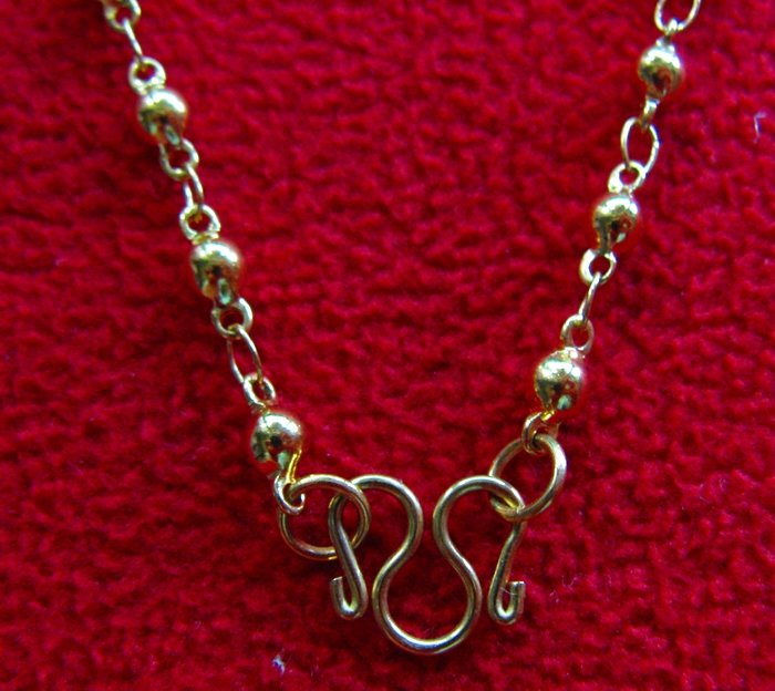 สินค้าหมดค่ะ สร้อยคอสแตนเลสสีทองลายเม็ดมะยมค่ะ