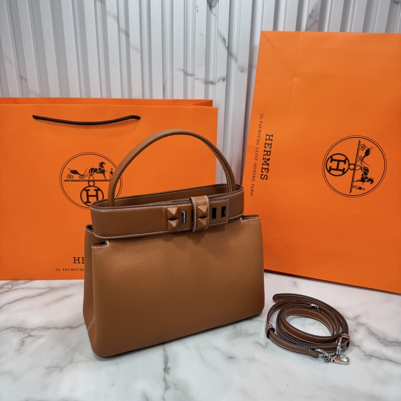ORI หนังแท้ | Hermes Medor Bag กระเป๋าสะพายดีไซน์ใหม่ แบรนด์หรูระดับไฮคลาส หรูหรา ลัคชู
