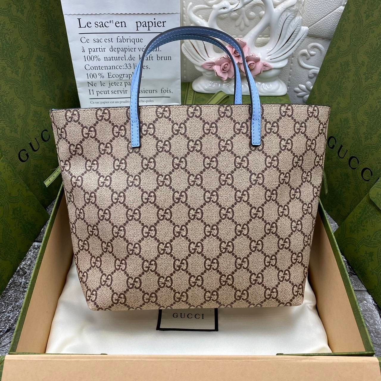 VIP 】Animal-Friendly Gucci Kid GG Supreme Tote Bag งานหนังแท้ทรงตั้งสวย ขนาดกะทัดรัด จุของได้เยอะ ใช้ได้ทั้งเด็กและผู้ใหญ่ น่ารักมากค่ะ **ขายดีตลอดกาล**