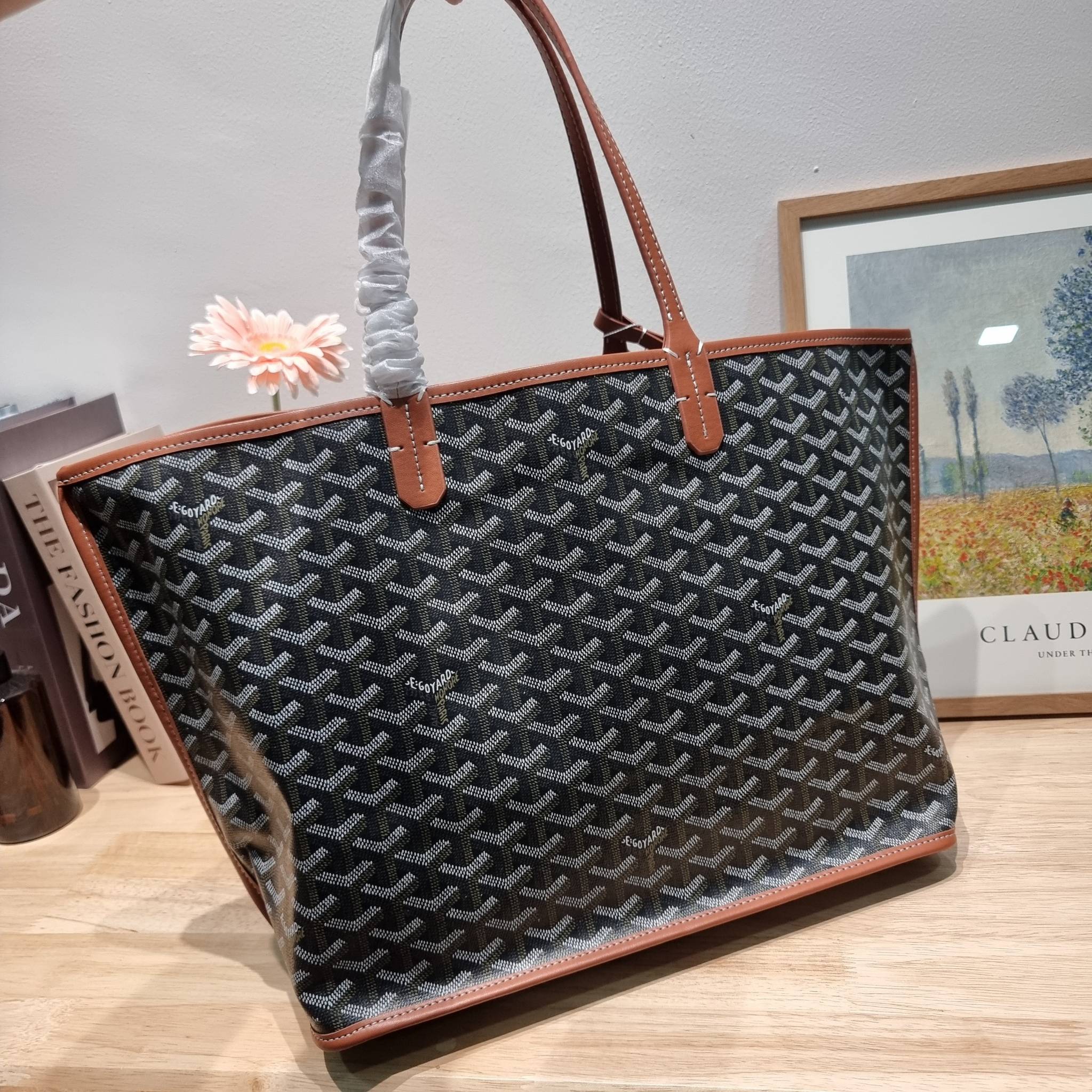 GOYARD ANJOU REVERSIBLE TOTE กระเป๋าสะพายทรงโท้ท ใบใหญ่จุใจ!! กลับด้านใช้ได้ทั้ง 2 ด้าน มาครบสีขายดี เลิศทุกสี รูปทรงคลาสสิค