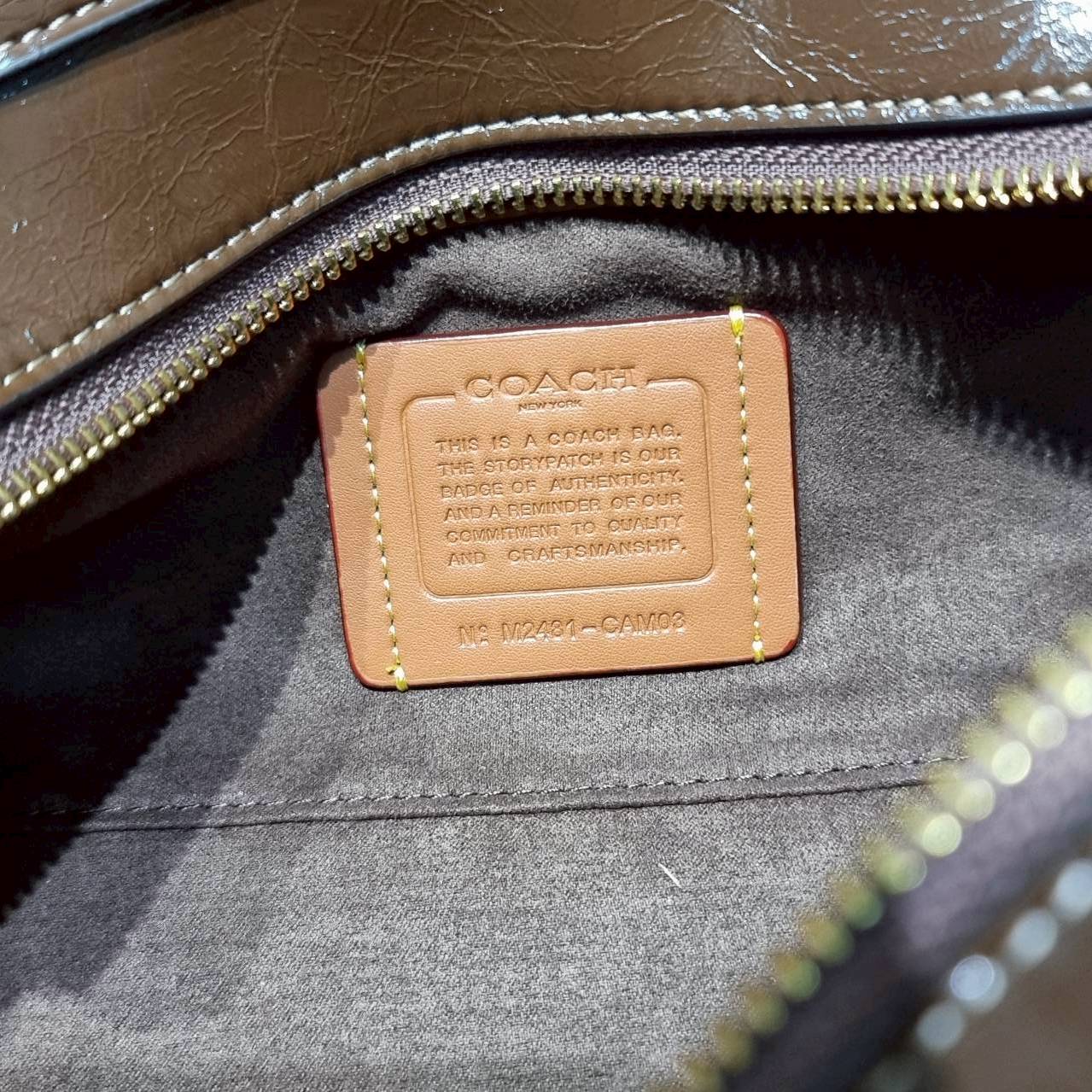 ORI หนังแท้ | Coach Empire carryall bag กระเป๋าสะพายทรงโฮโบ รุ่นใหม่ล่าสุดมาแรงมากๆ จึ้งสุดๆ ดีไซน์เฉี่ยว เก๋ สะพายไปคาเฟ่ ไปเที่ยวถ่ายรูปสวยๆ คือเหมาะสุดๆ