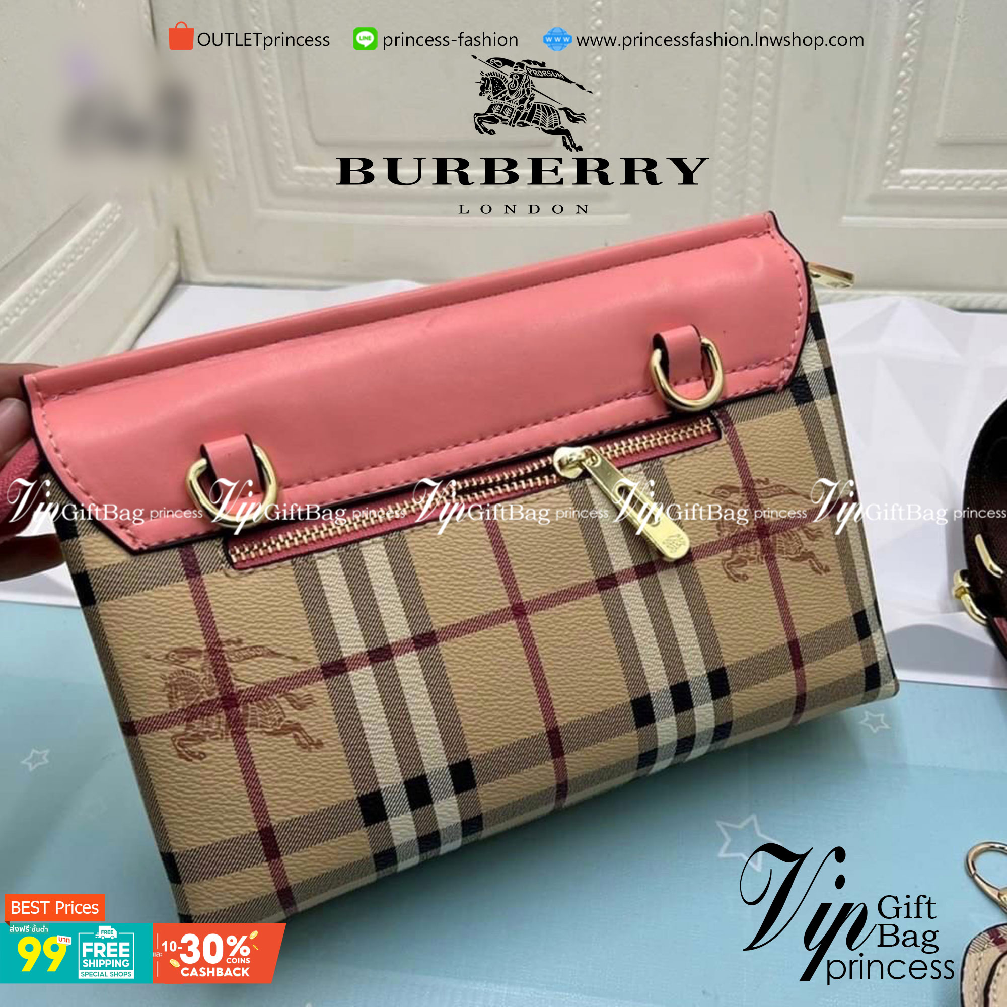 VIP 】BURBERRY CROSSBODY VINTAGE BAG กระเป๋าอยู่ทรงสวย สามารถใส่ของได้หลากหลาย จะถือเป็นครัชหรือสะพายก็ได้ มีสายสปอร์ตให้ด้วยนะคะ ใบเดียวใช้ได้ทุกโอกาส สาวๆต้องมีติดตู้ไว้เลยคะ