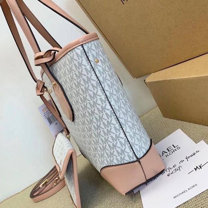 MICHAEL KORS jet Set Chain Item EW Chain Tote Leather