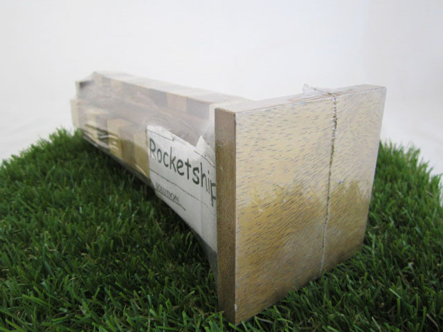 จิ๊กซอไม้รูปฐานยิงจรวด